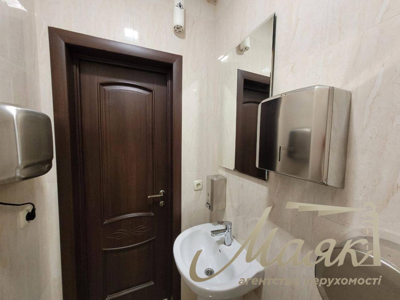 Office for rent 340m2 on Podol, Spasskaya street, 5, Kiev