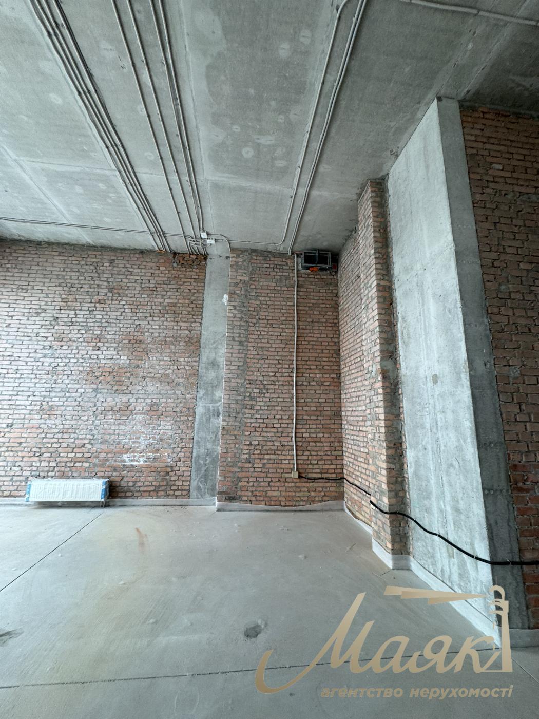Аренда фасадного помещения 130м2, клубный дом Illinsky House.