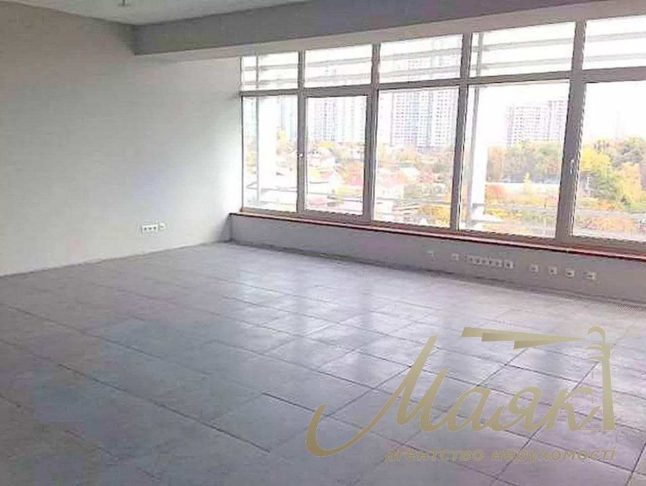 Sales of office space in a picturesque area! St. Verkhnegorskaya. Center. Kyiv