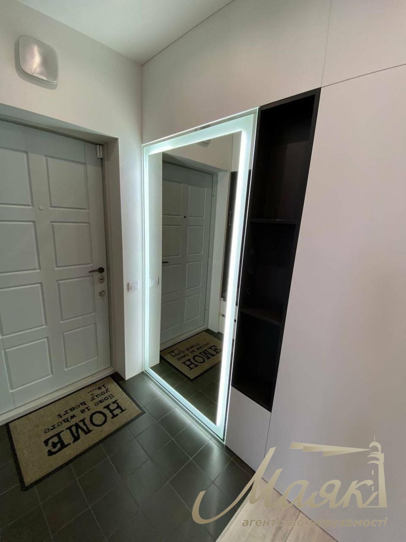 Продаж 4к квартири ЖК Комфорт Таун, вул. Регенераторна