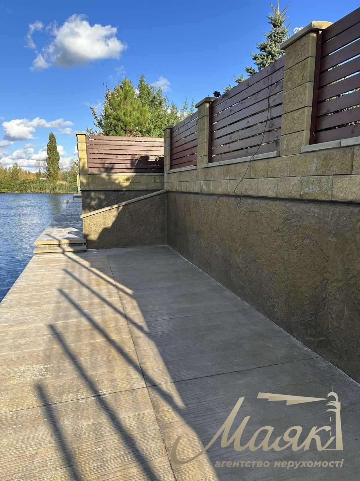 Продаж будинку на Дамбі в Козині з виходом на річку Дніпро, Обухівський район, Козин, Конча-Заспа, Дамба.