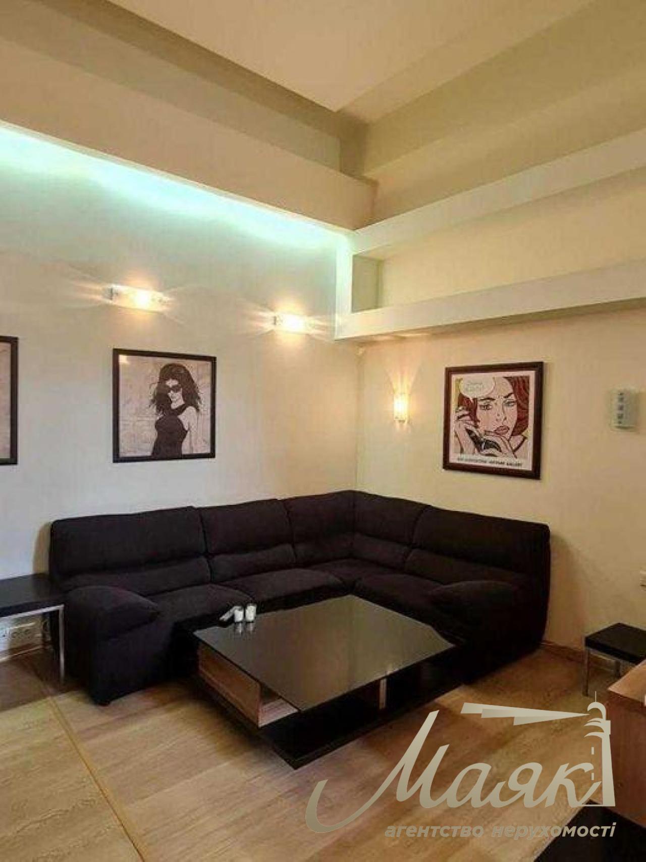 Sale two-level apartment Khreshchatyk