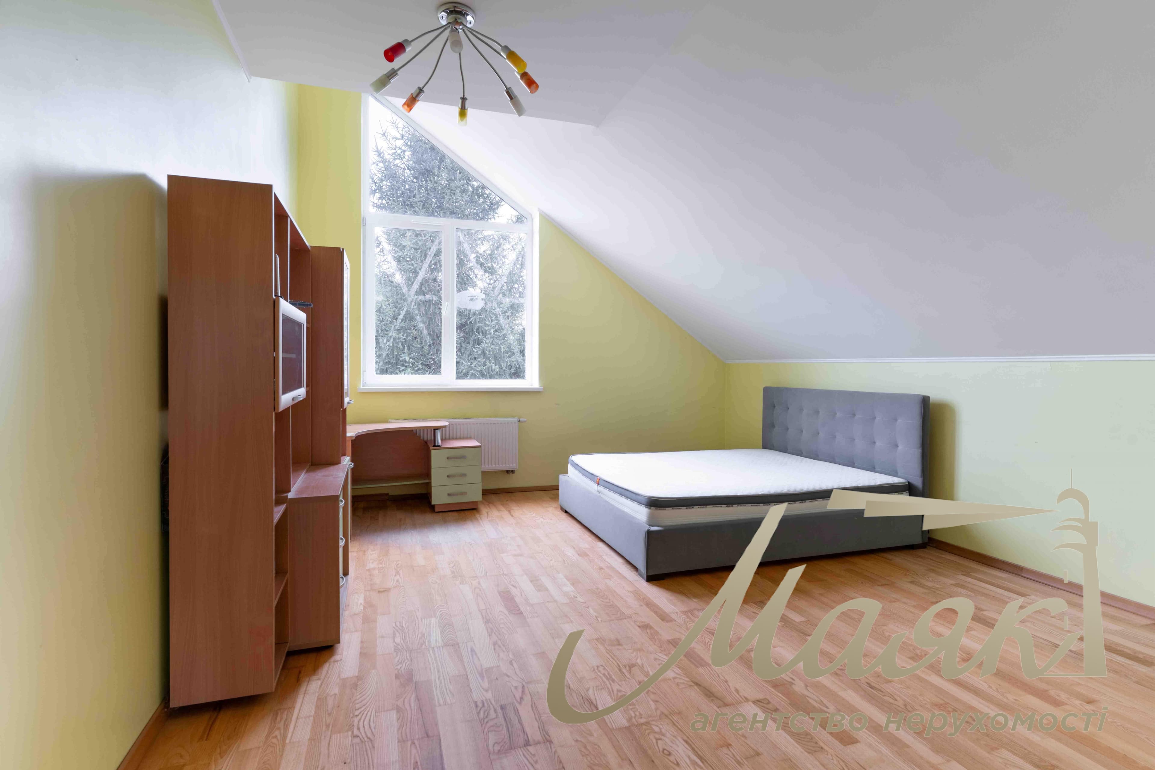 Оренда розкішного будинку площею 285 м² з басейном у с. Великі Дмитровичі, 20 соток землі, SPA, хамам, напрямок на Обухів, Київська область