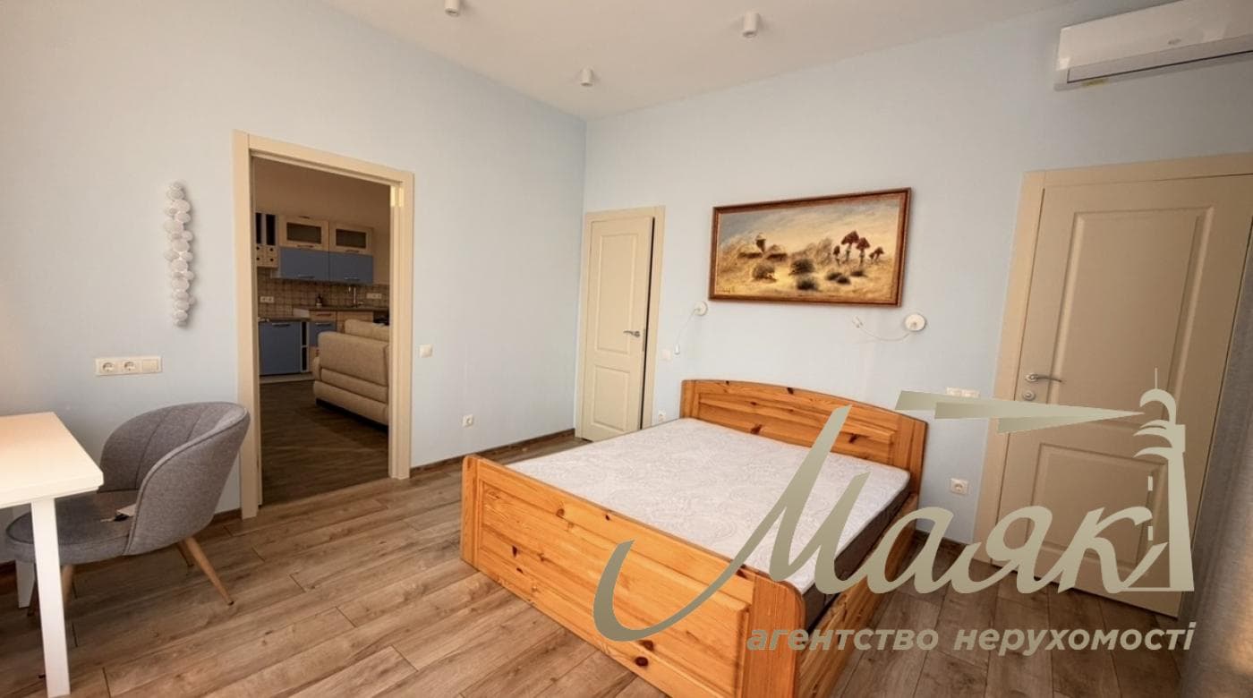 Rent a two-room apartment in the Park Avenue VIP residential complex, 29 Demiivska Street