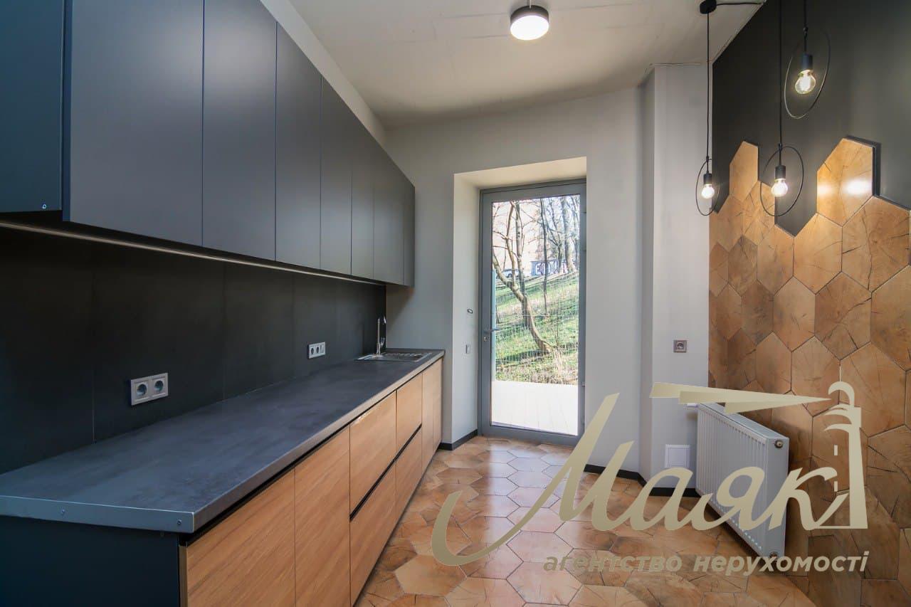 Оренда офісу, площа Спортивна, центр, Київ