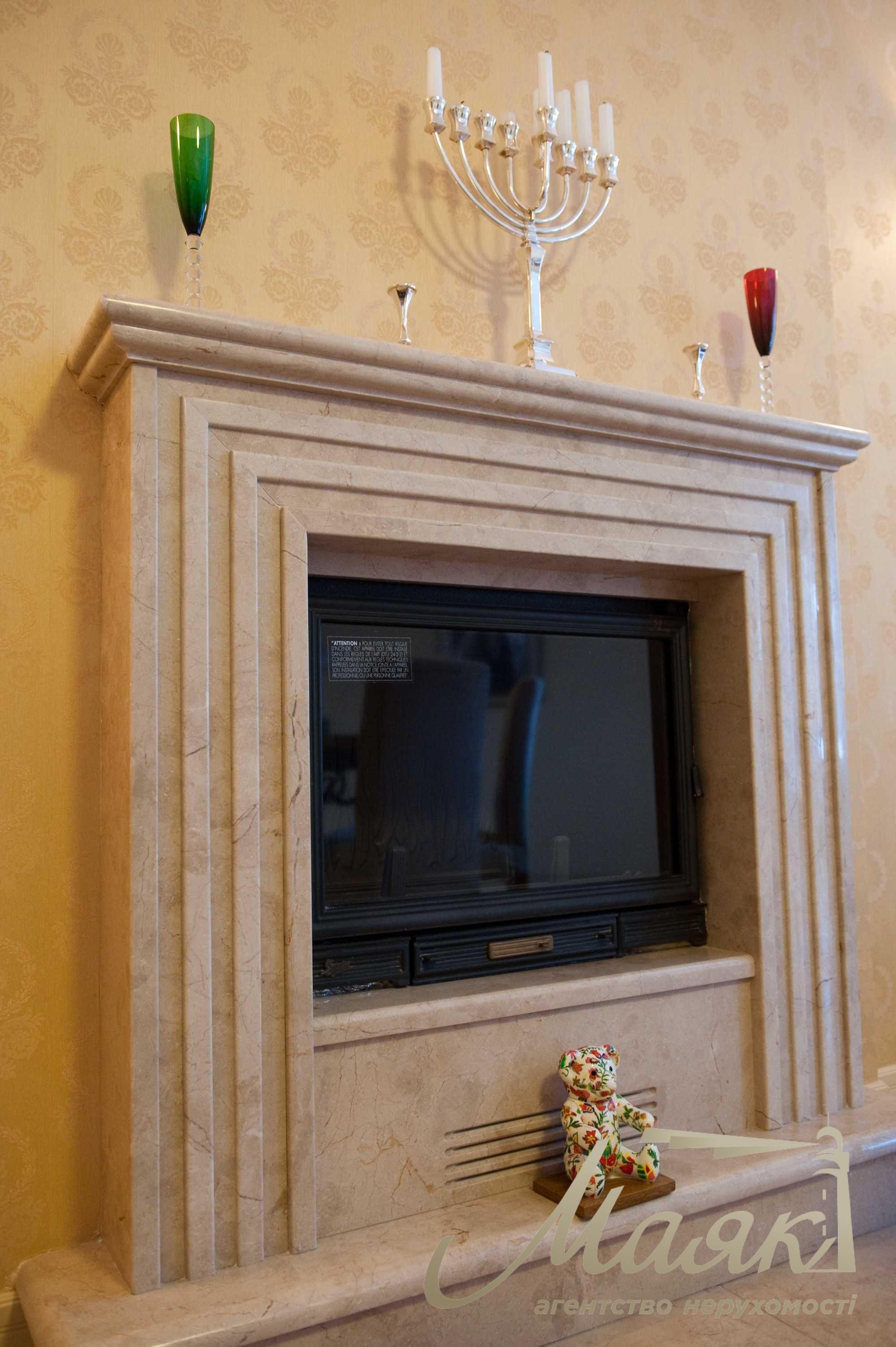 Оренда будинку 260м2 з басейном у Лісниках. КМ "Зелений Гай"