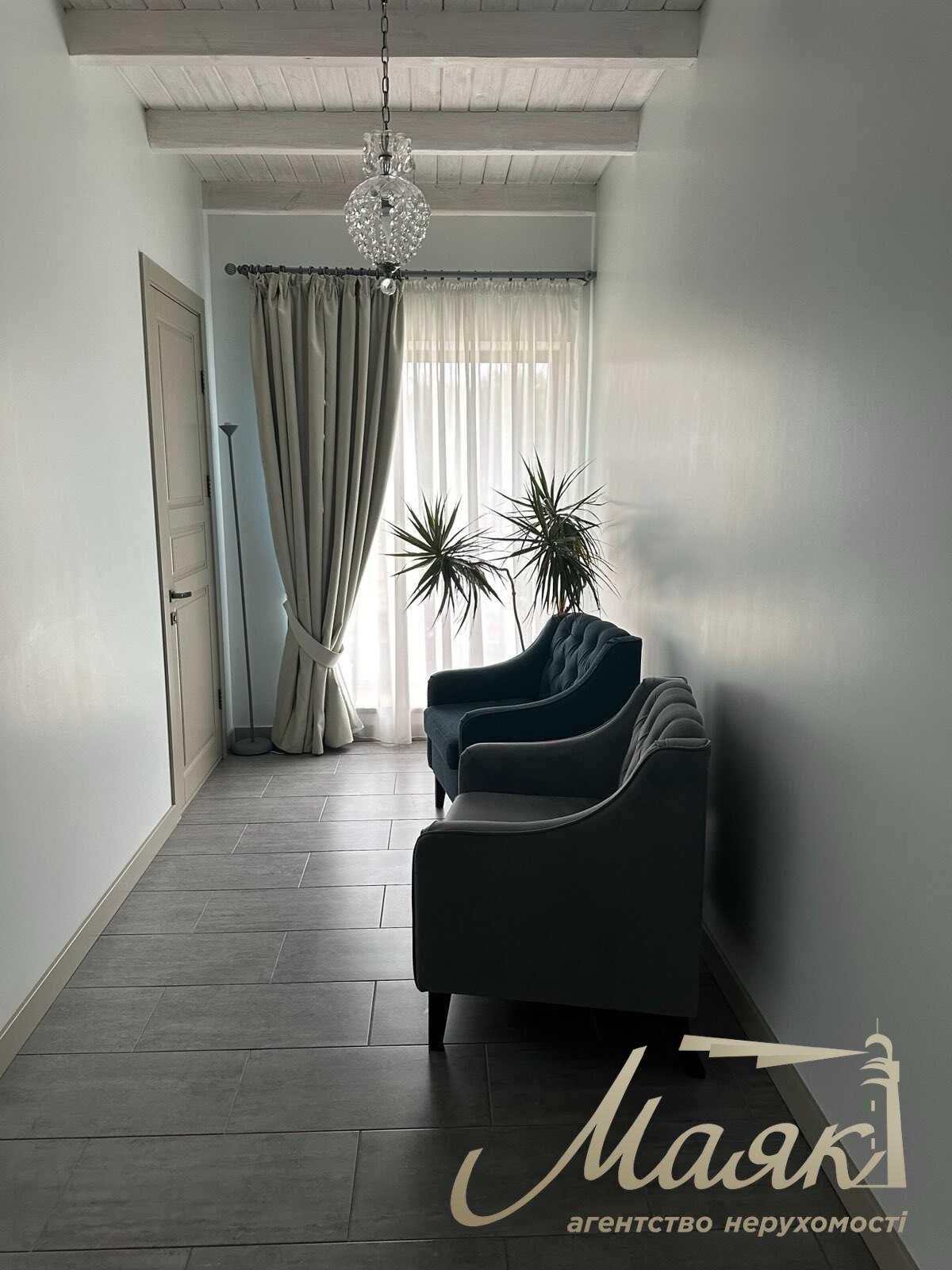 Продажа дома 245 м², 30 соток в Голосеевском районе (Конча-Заспа, хутор Мрыги)