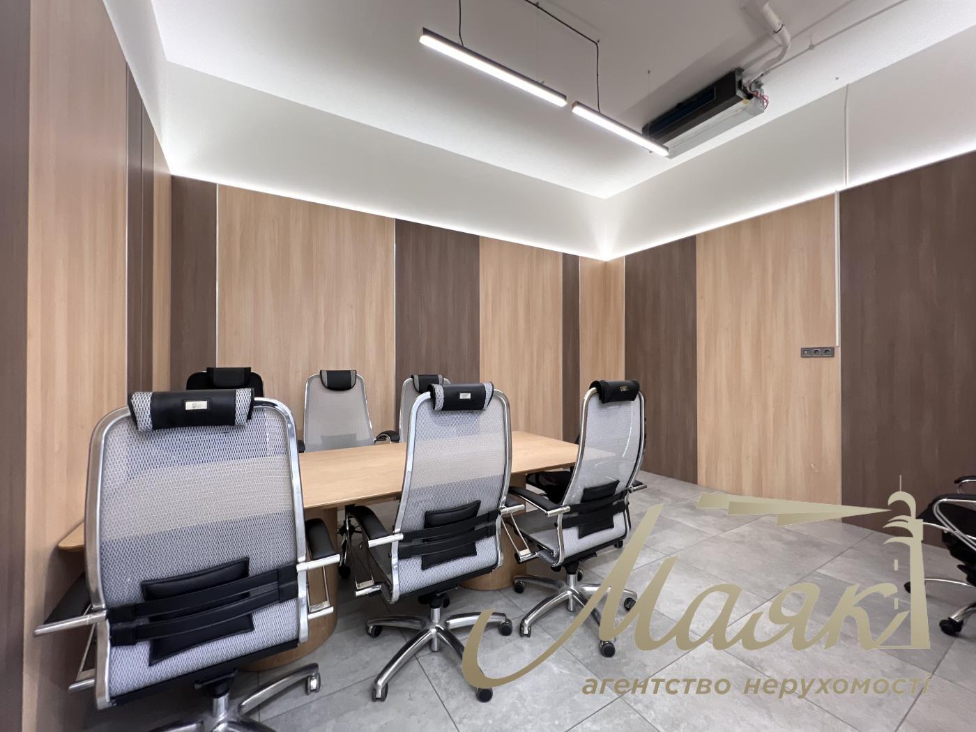 Оренда офісу 250 кв.м в ЖК А52 вул. Січових Стрільців (Артема), 44-А