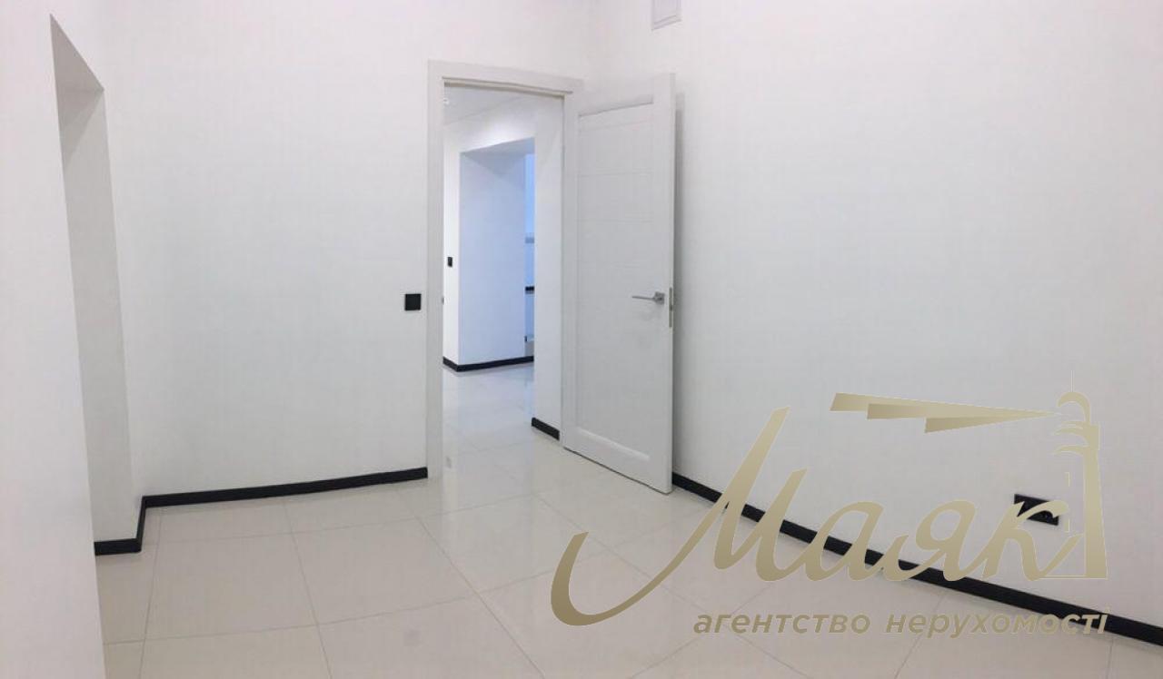 Sale of premises 72 m2 Belorusskaya 1