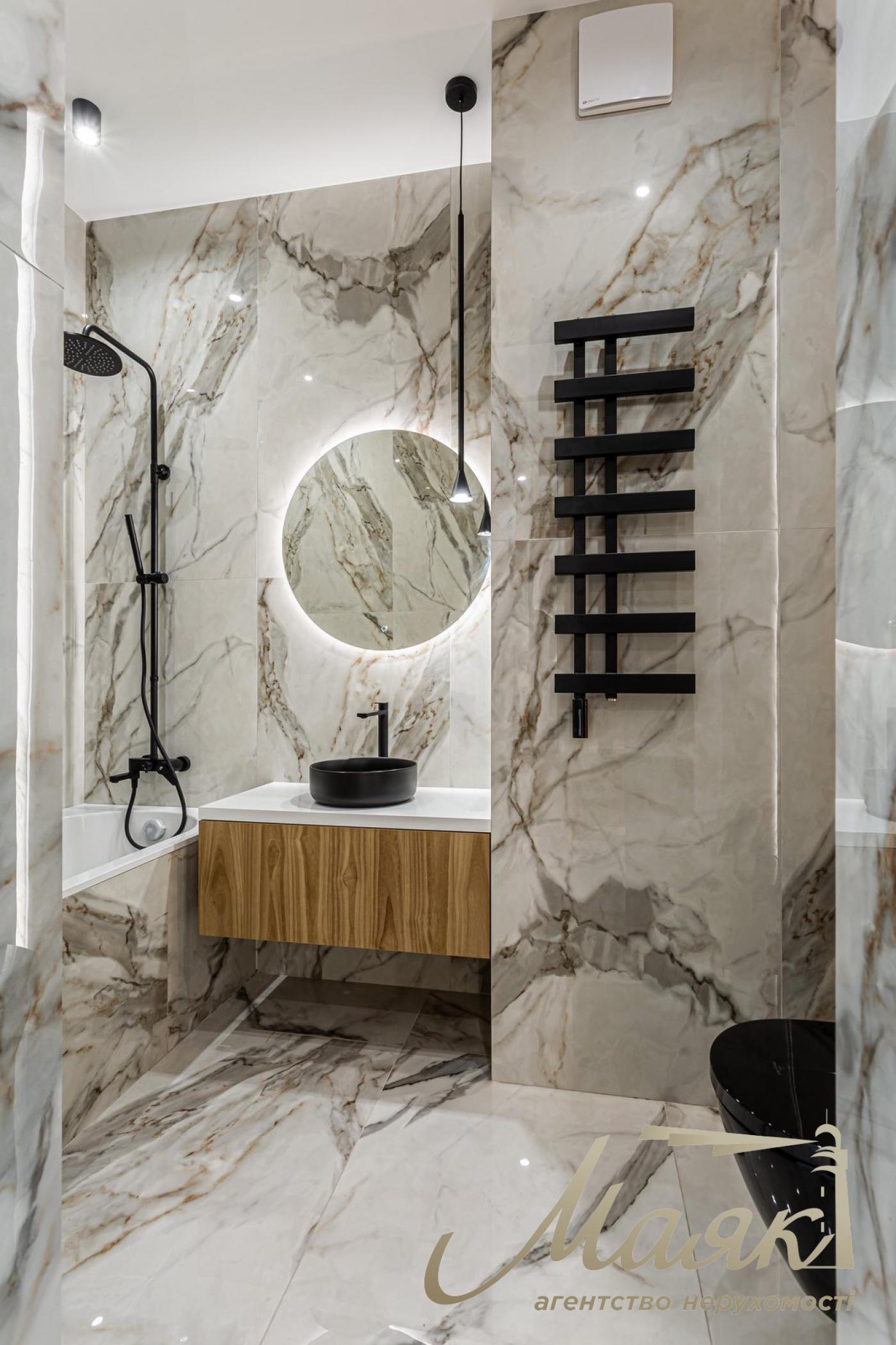 Продаж 2-кімнатної квартири ЖК Бульвар Фонтанів