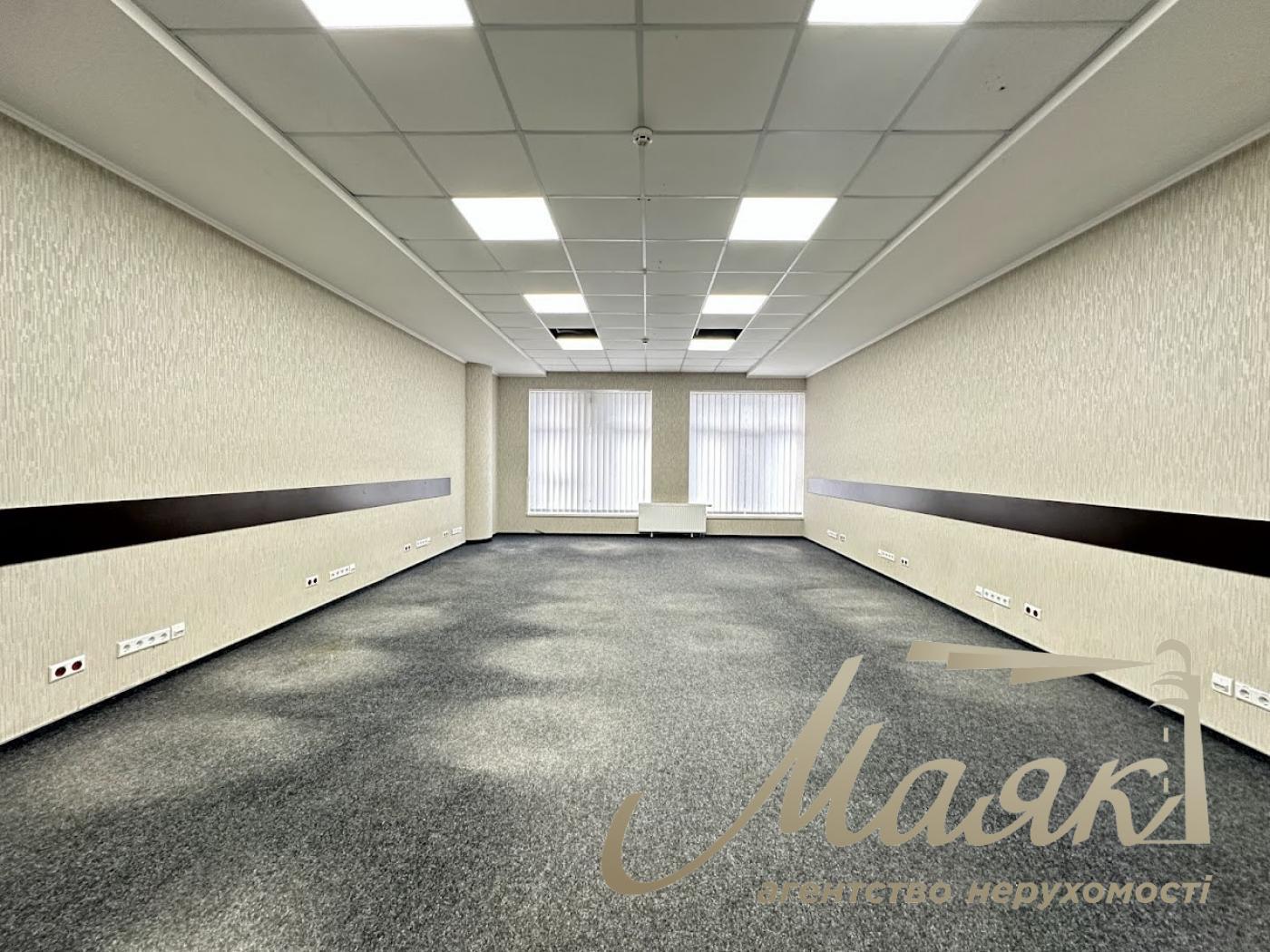 Аренда офиса 980м2 в БЦ Карнеги, Кловский спуск 7, Печерский район.