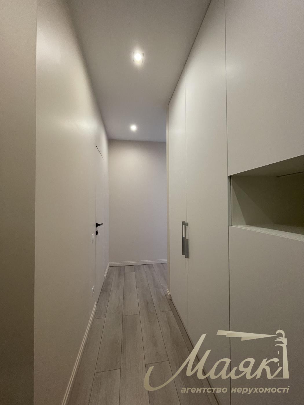 Аренда 3к. квартиры, ЖК "Французский квартал", ул. Предславинская