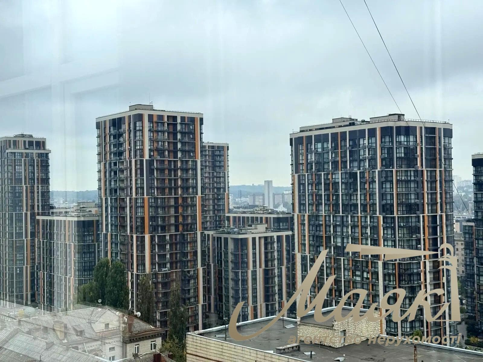 Оренда однокімнатної квартири площею 46 м² у житловому комплексі «Французький квартал», вул. Василя Тютюнника (Анрі Барбюса), 51/1А