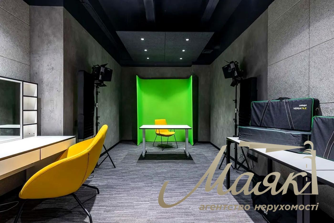 Office rent 1 100m2, st. Vasilenko Nikolai, Kyiv