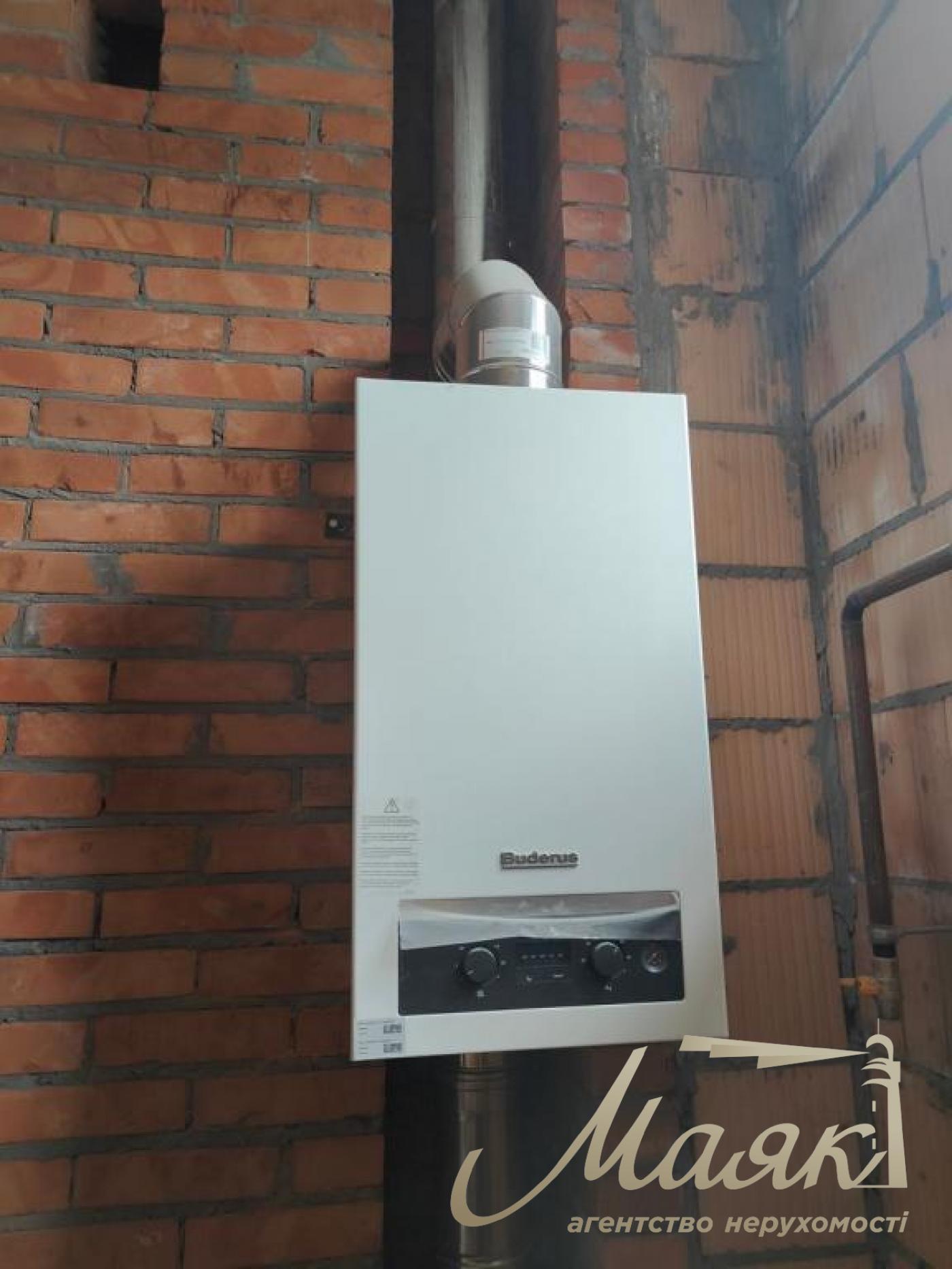 Продаж сучасного 2-поверхового будинку 200 м² на ділянці 8 соток, 5 хвилин від набережної в СМТ Козин/Конча заспа