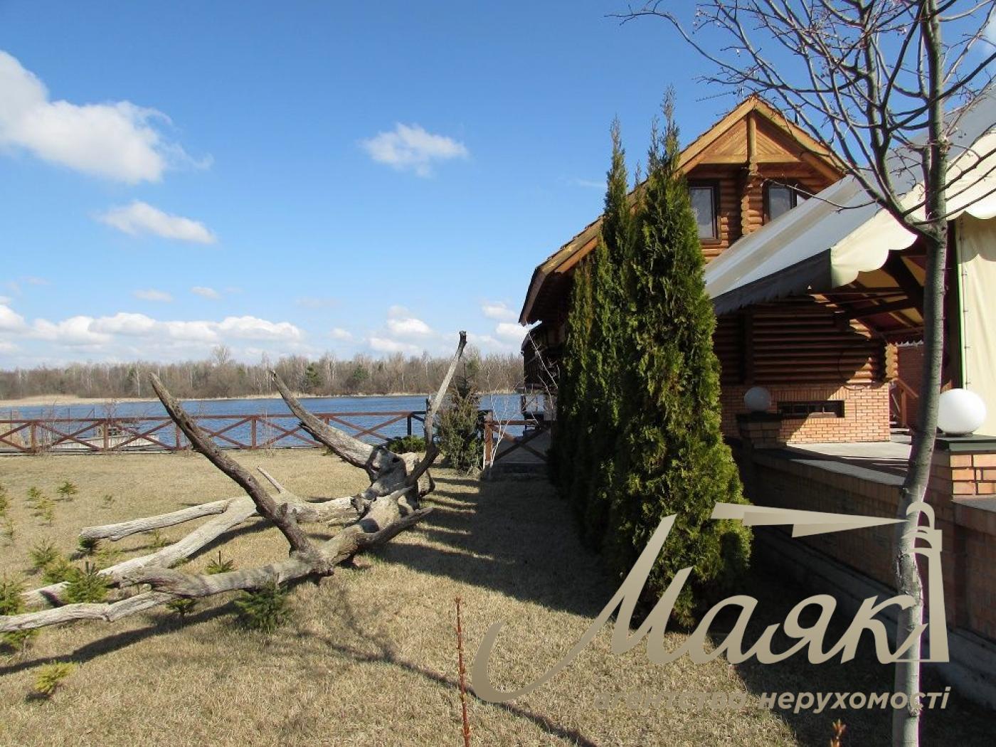 Оренда будинку 300м2 біля води СМТ Козин, Обухівський напрямок, Київська область