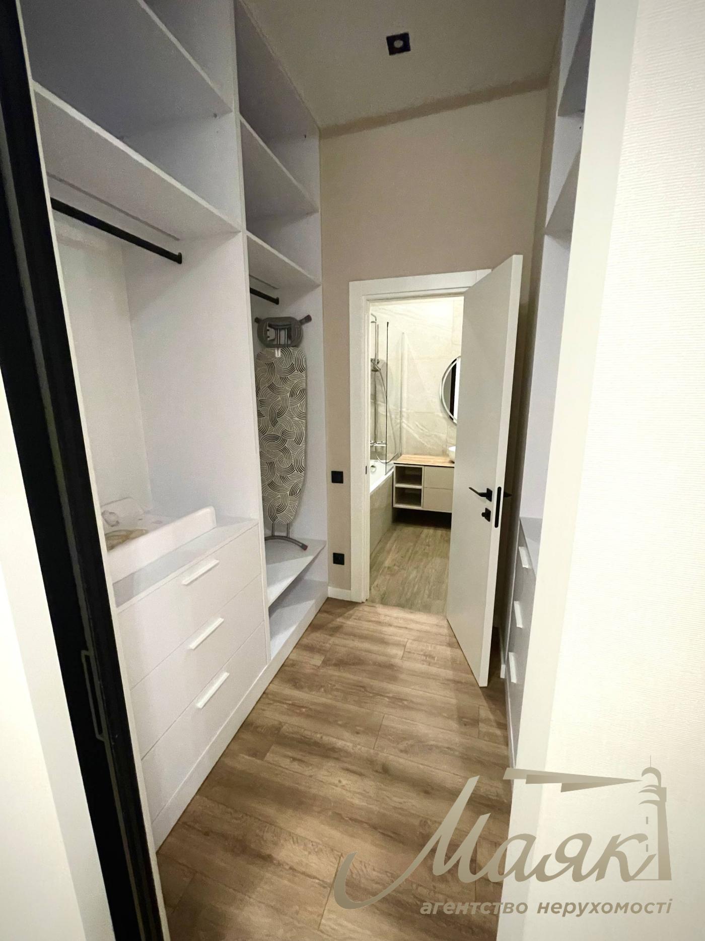 Rent 2-bedroom apartment Unit Home Residential Complex Unit Home 12, Jones Gareth St.