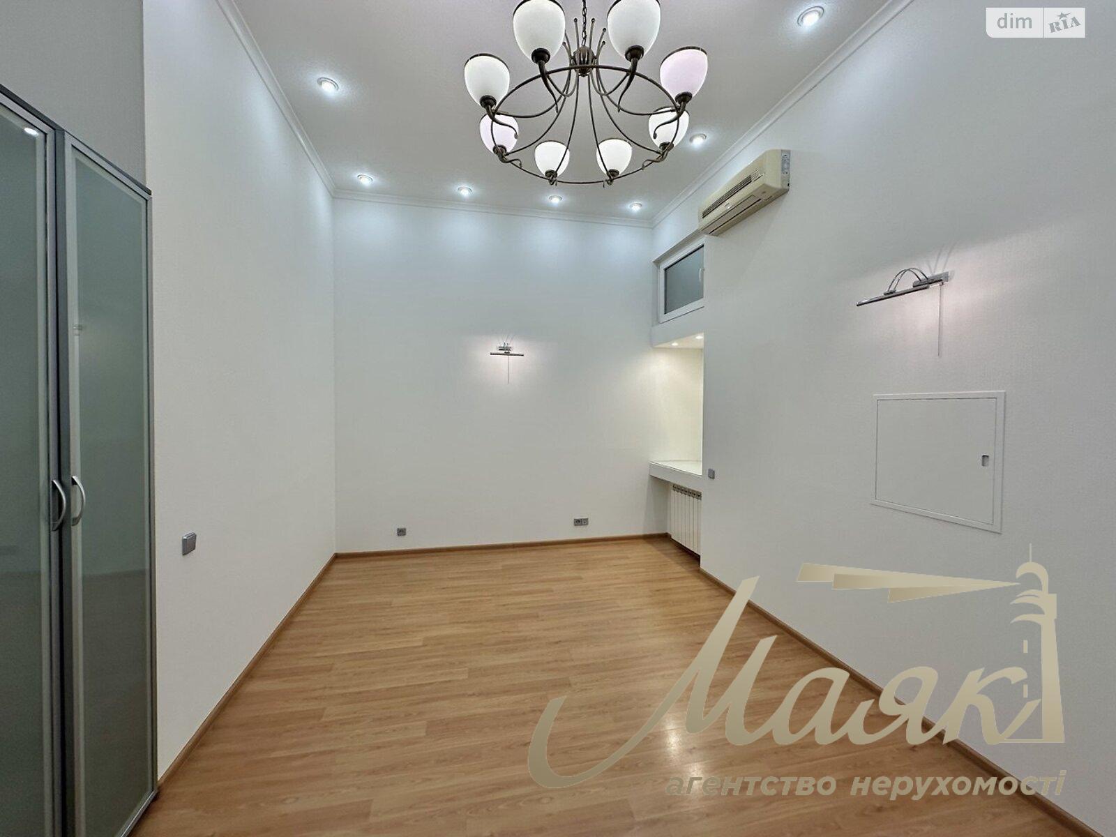 Office for rent 103m2 on Bolshaya Vasilkovskaya street 49 Pechersk