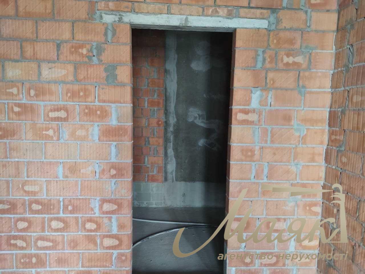 For sale 1k apartment 50m2 in LCD Slavutich