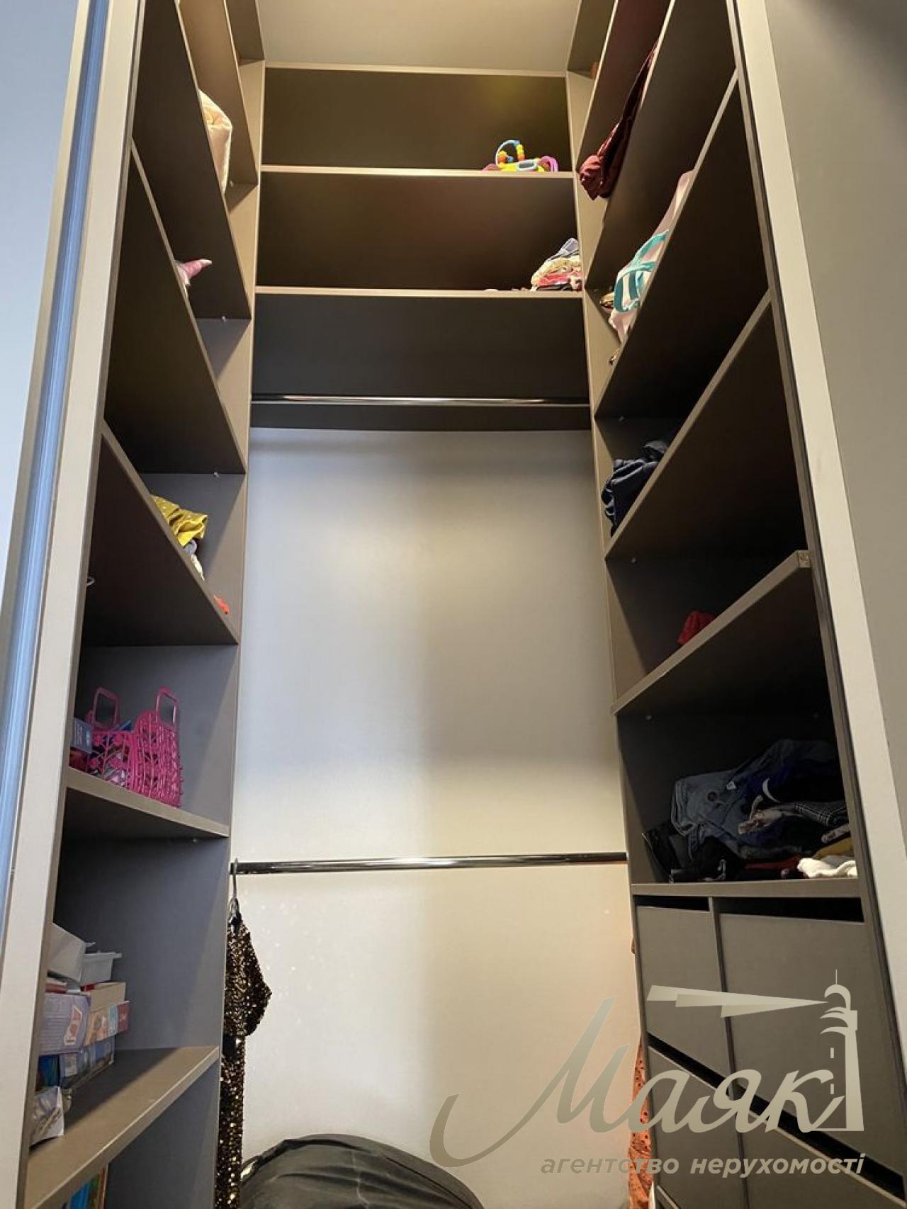 Продаж 2-к квартири з дизайнерським ремонтом в ЖК DELMAR вул.Драгомирова