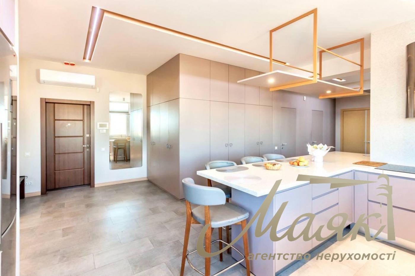 Продажа пентхауса 195 м² ЖК «Сонячна брама», Голосеевский район, ул. Юлии Здановской (Ломоносова), 71Г