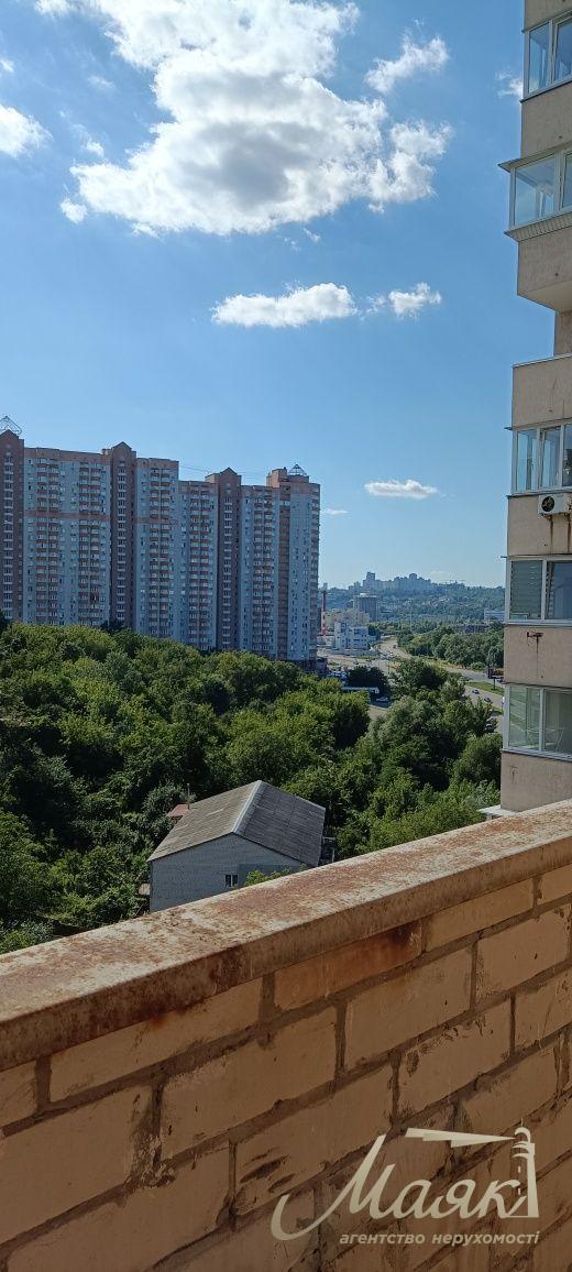 Продаж 3-кімнатної квартири, 102.9м², Деміївська, Голосіївський район, Київ