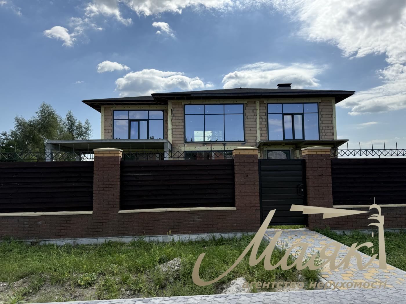 Продажа дома в КГ «Ясный Хутор» — 467 м² с. Ходосовка, терраса, балконы, панорамный вид