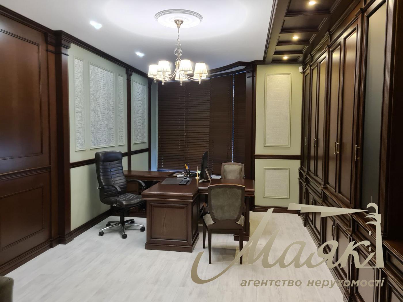 Sales Office Antonovich, Center, Kyiv