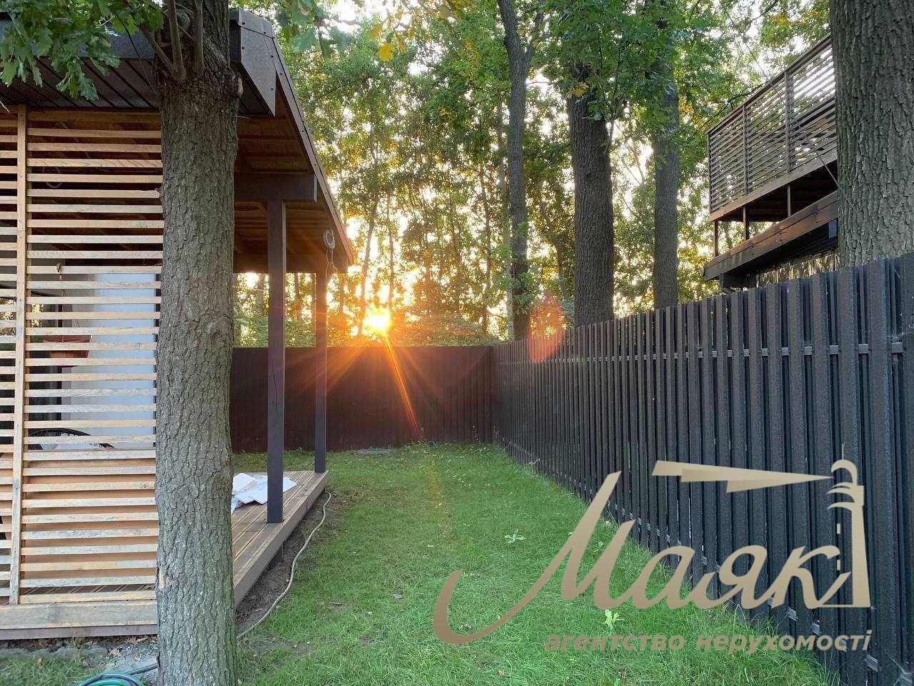 Rent a modern house-duplex 120m2 in Krukivshchyna 15 minutes to the subway