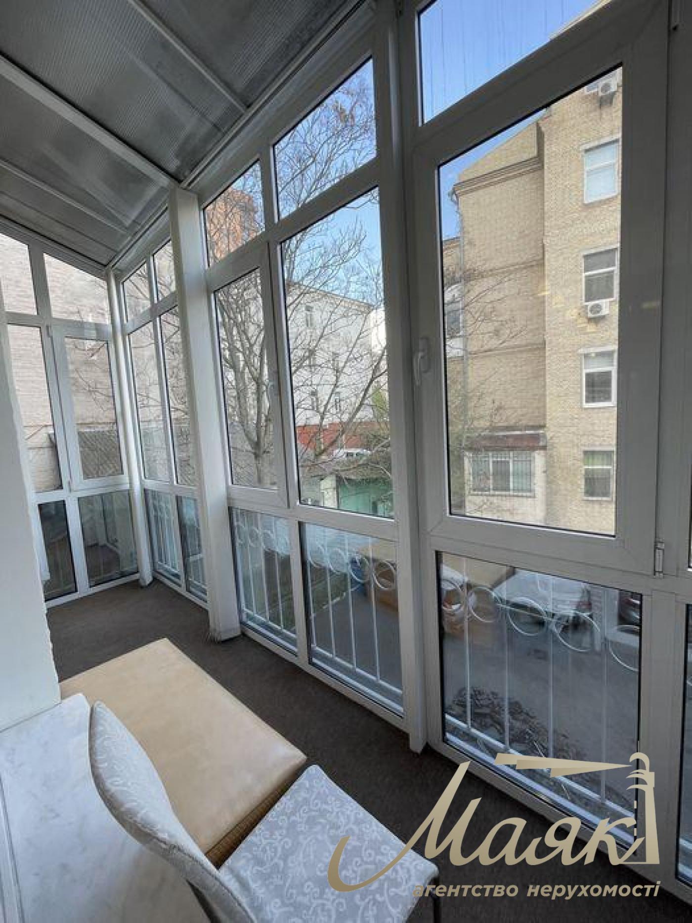 Оренда 3-кімнатної квартири, ст. м. Площа Українських Героїв, Центр, Київ