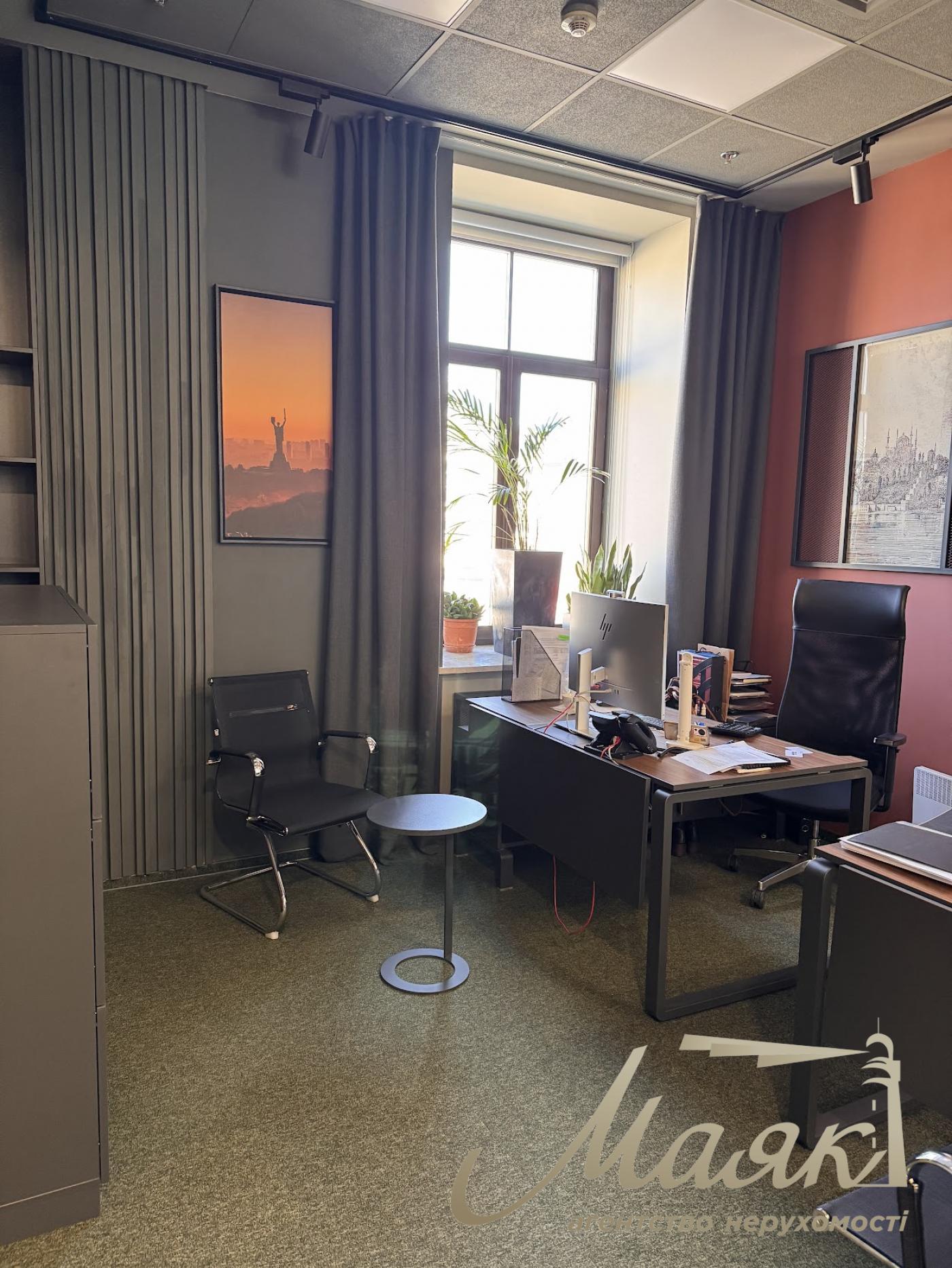 Office for rent BC Leonardo, Bogdana Khmelnitskogo str.