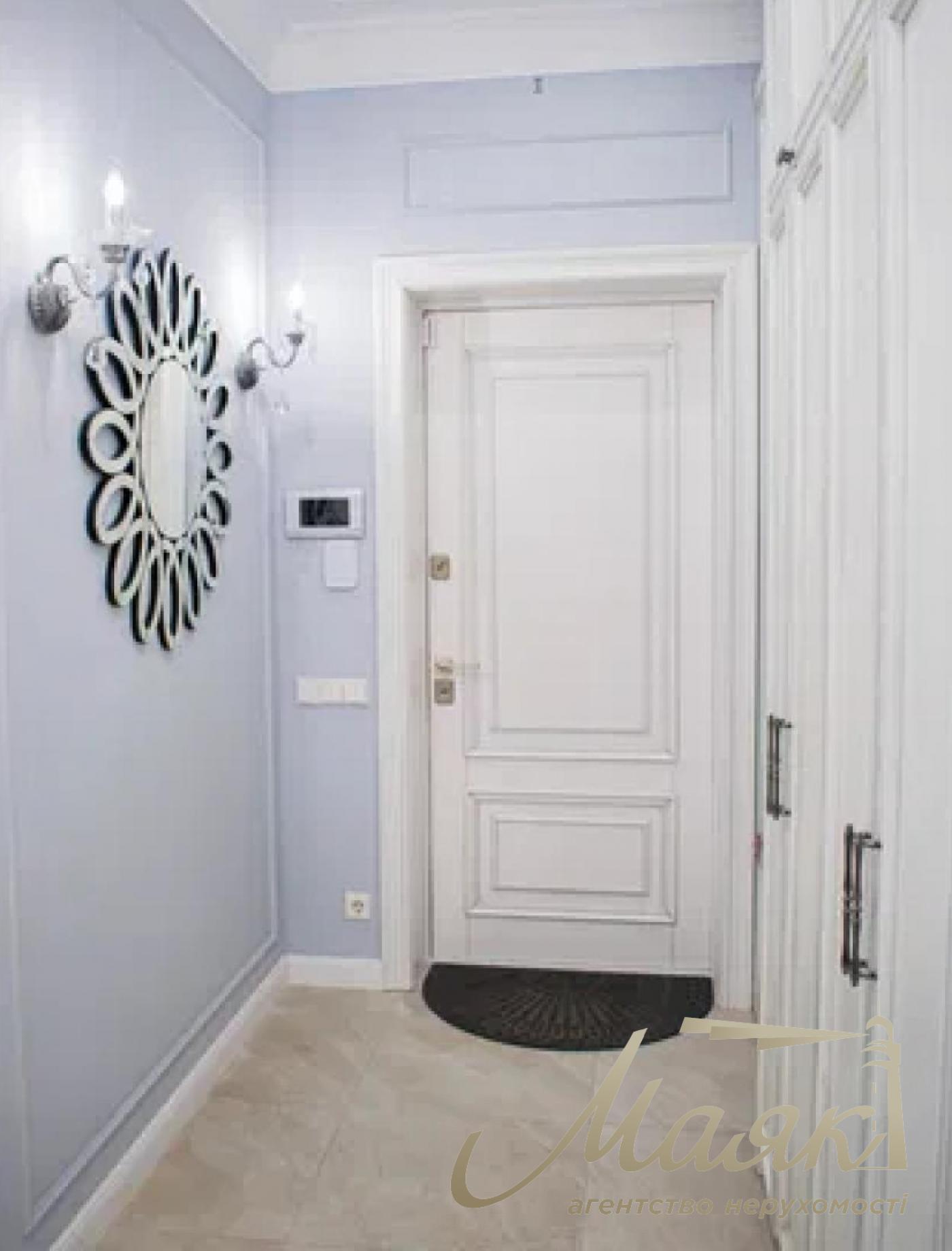 Продаж 4к квартири провулок Лабораторний, Печерськ