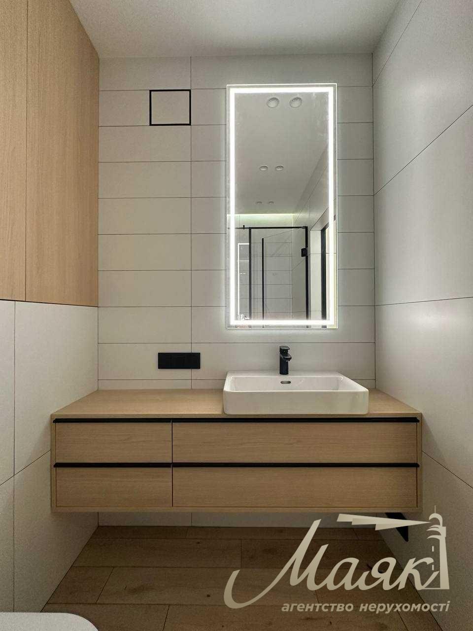 Продаж 2к квартири 69.3м2, ЖК Севен, Осокорки