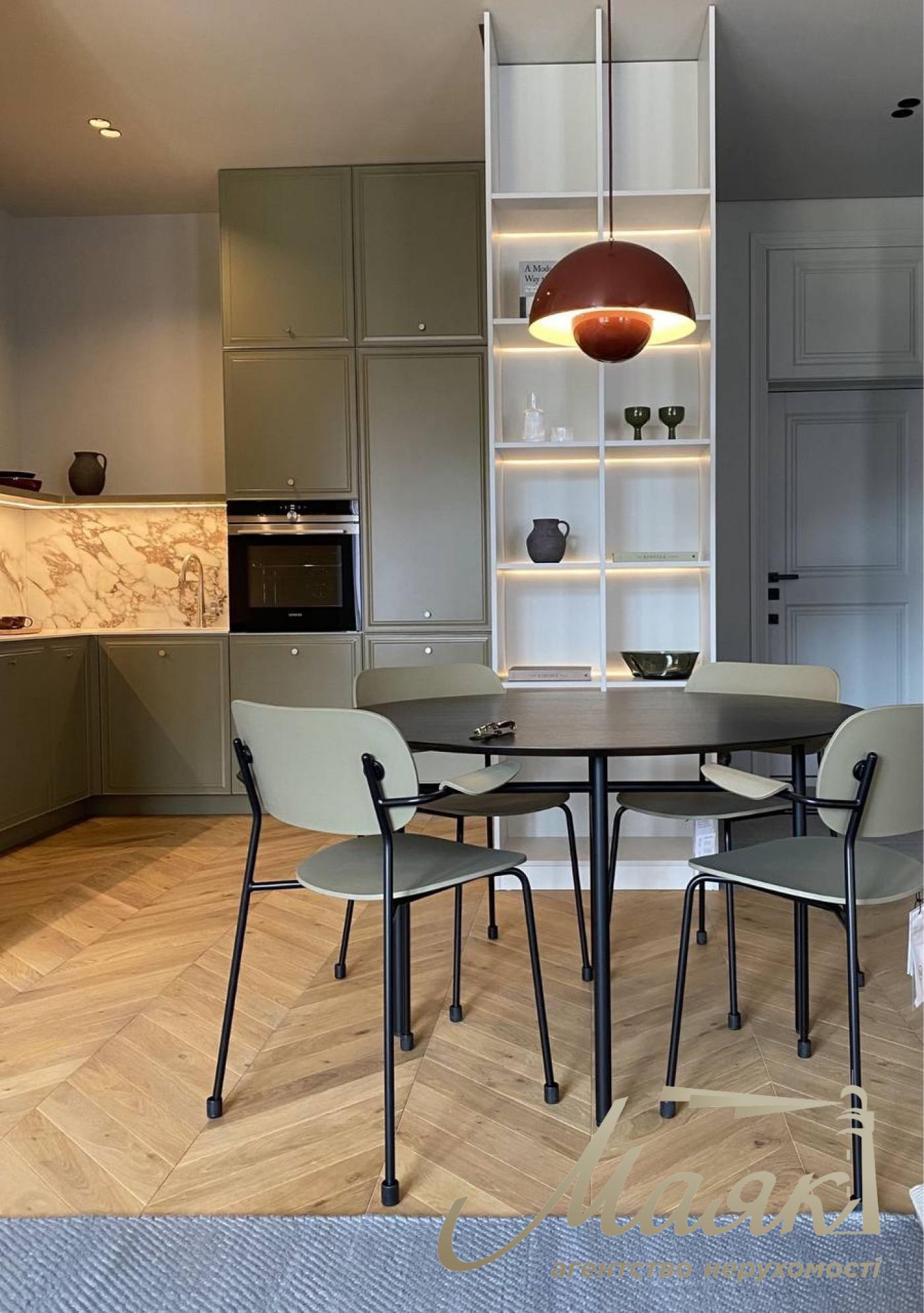 Rent 2-bedroom apartment LCD 52 Zhemchuzhiny, Boychuk str.