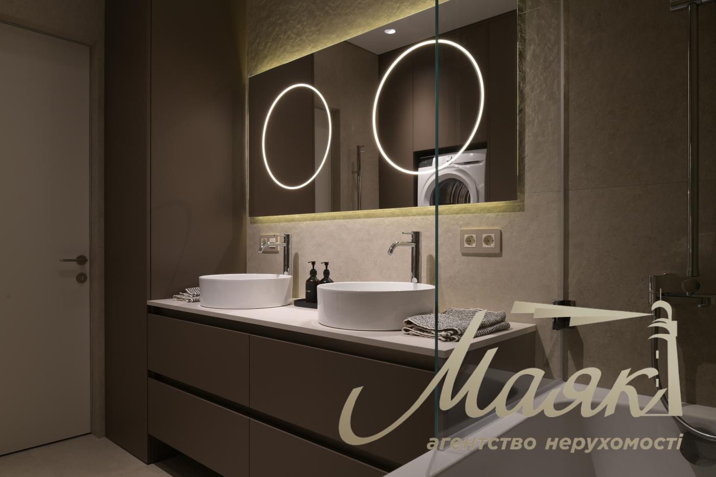 Продаж 2-х кімнатної квартири в ЖК Новопечерська Вежа