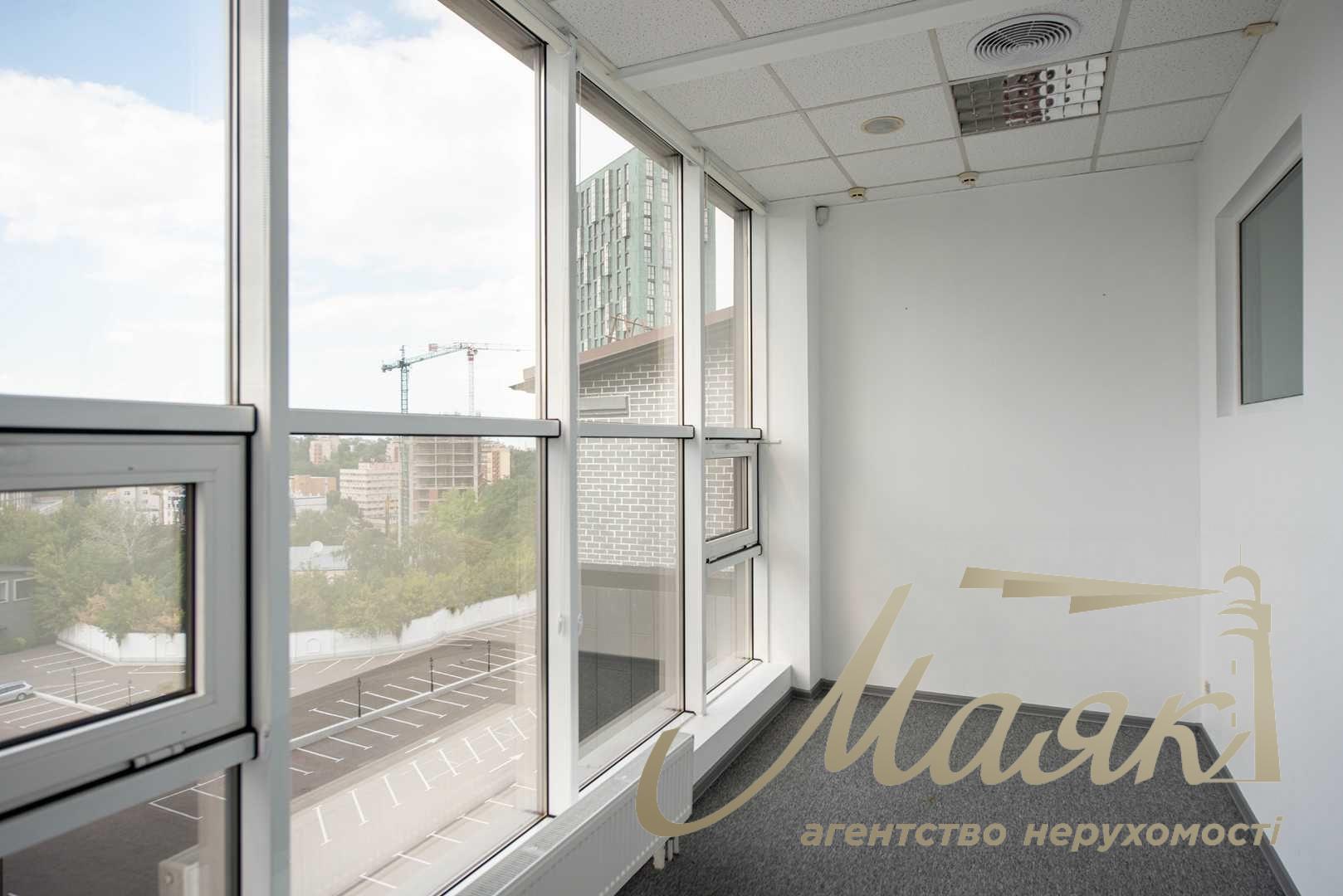 Аренда офиса 137м2 в БЦ, Львовская площадь, Лукьяновка