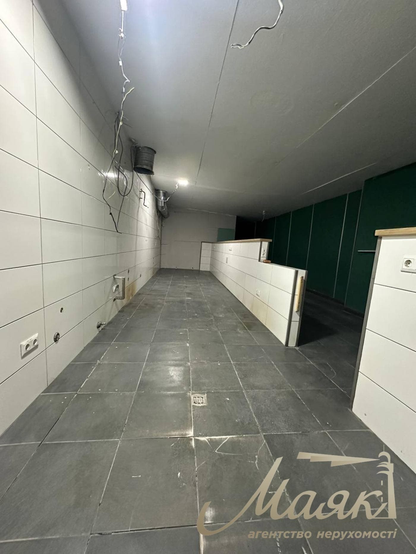 For Rent / Retail Space / Hetman Vadym Street, Shulyavka, Kyiv