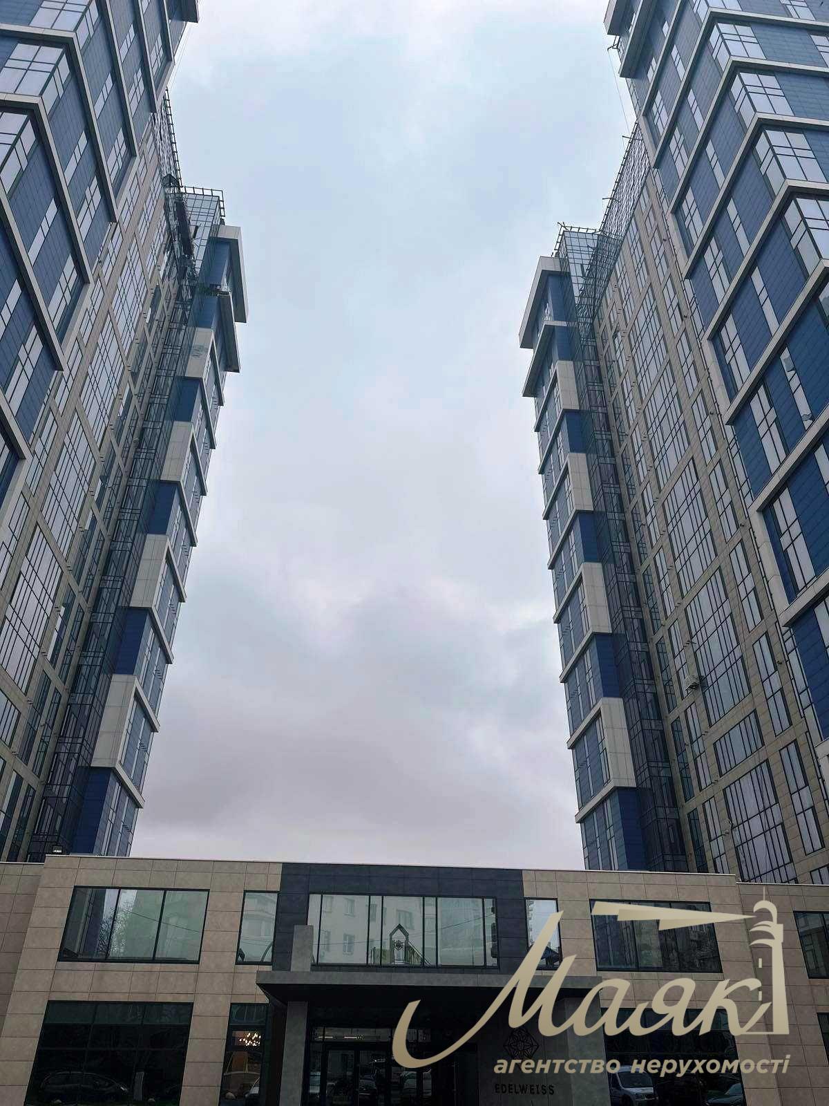 For sale 2-bedroom apartment in LCD "Edelweiss House", Pechersk, 70-A Zverinetskaya str.