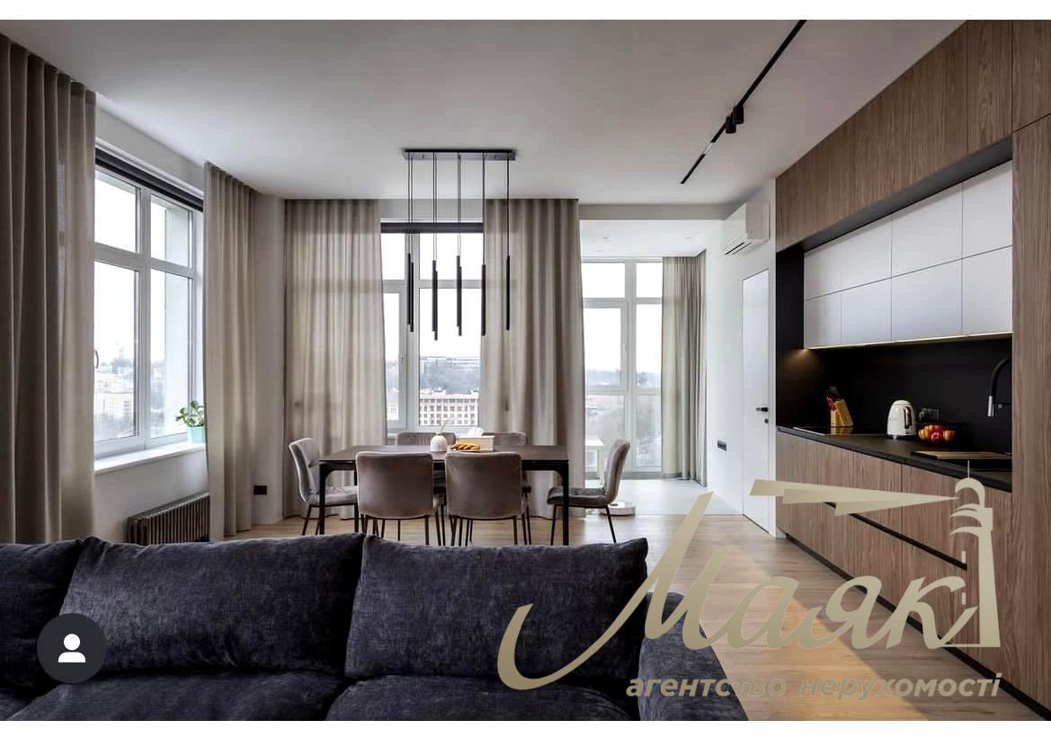 For sale 3-bedroom apartment in LCD "Novopecherskie Lipki", Verkhoglyada street (Dragomirov)