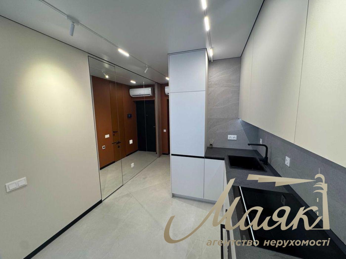 Продаж 1-кімнатної квартири ЖК White Lines, вул. Васильківська