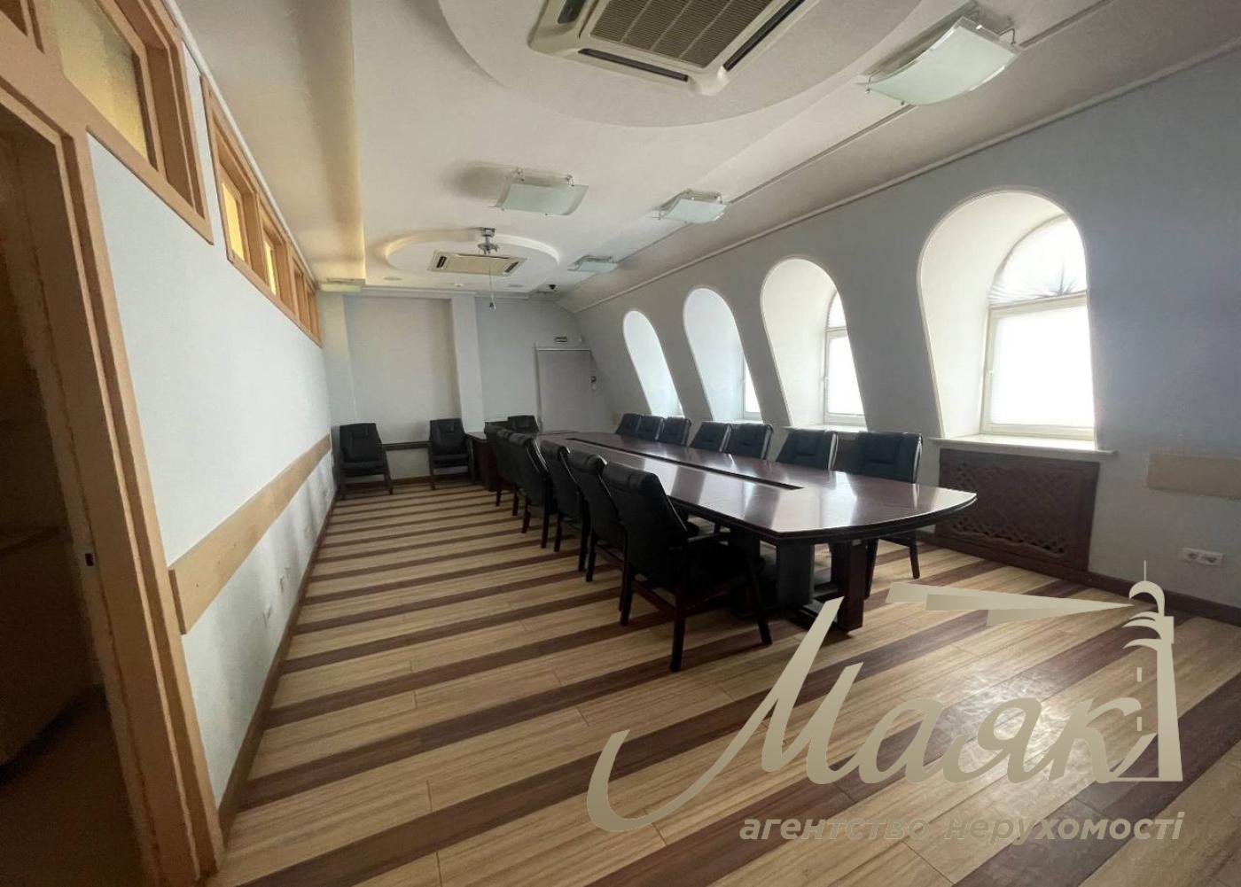 Оренда ОСЗ по вул.Саксагаснкого 67-Б, Центр.