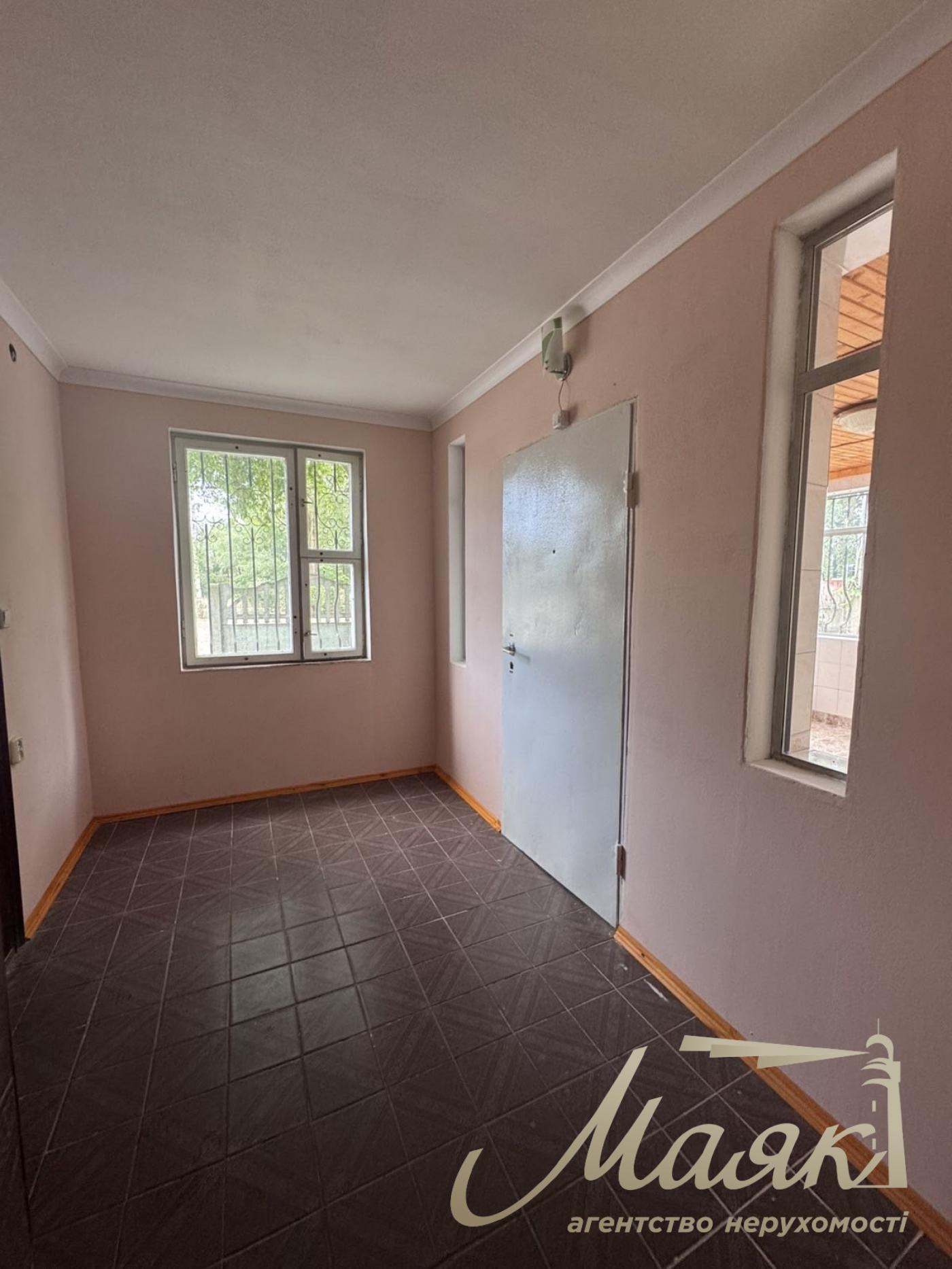 Продаж 2х-поверхового будинку з виходом до води 120м2 9 сотко землі Голосіївський район, Чапаєвка/Віта Литовська з виходом до води