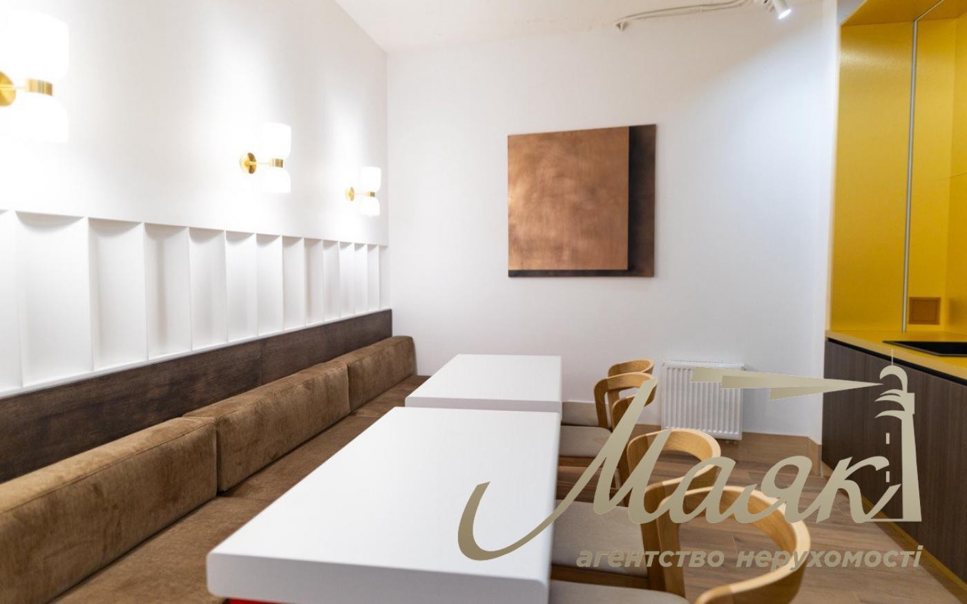 Оренда мебльованого офісу ЖК Busov Hill вул. Бусловська