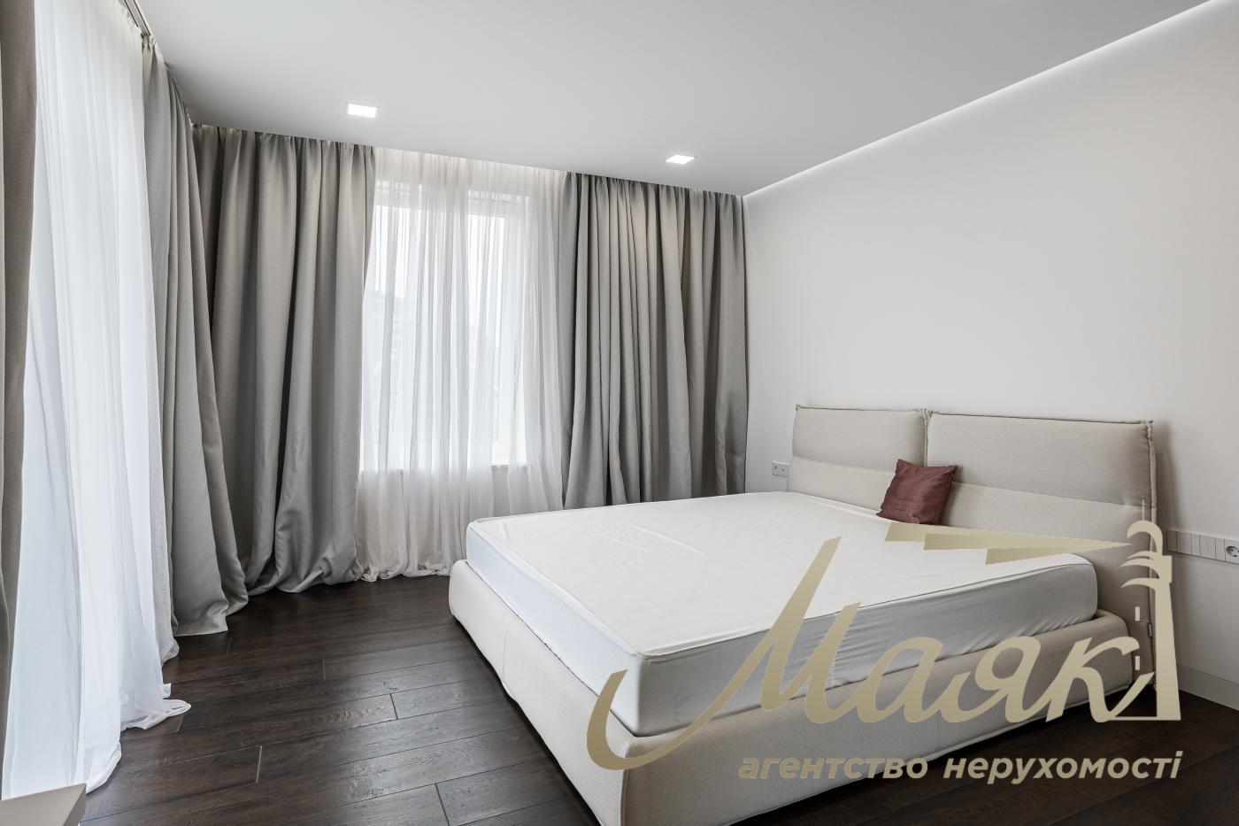 Sale of house 240m2 12 acres on Osokorki, next to Osocor Residence