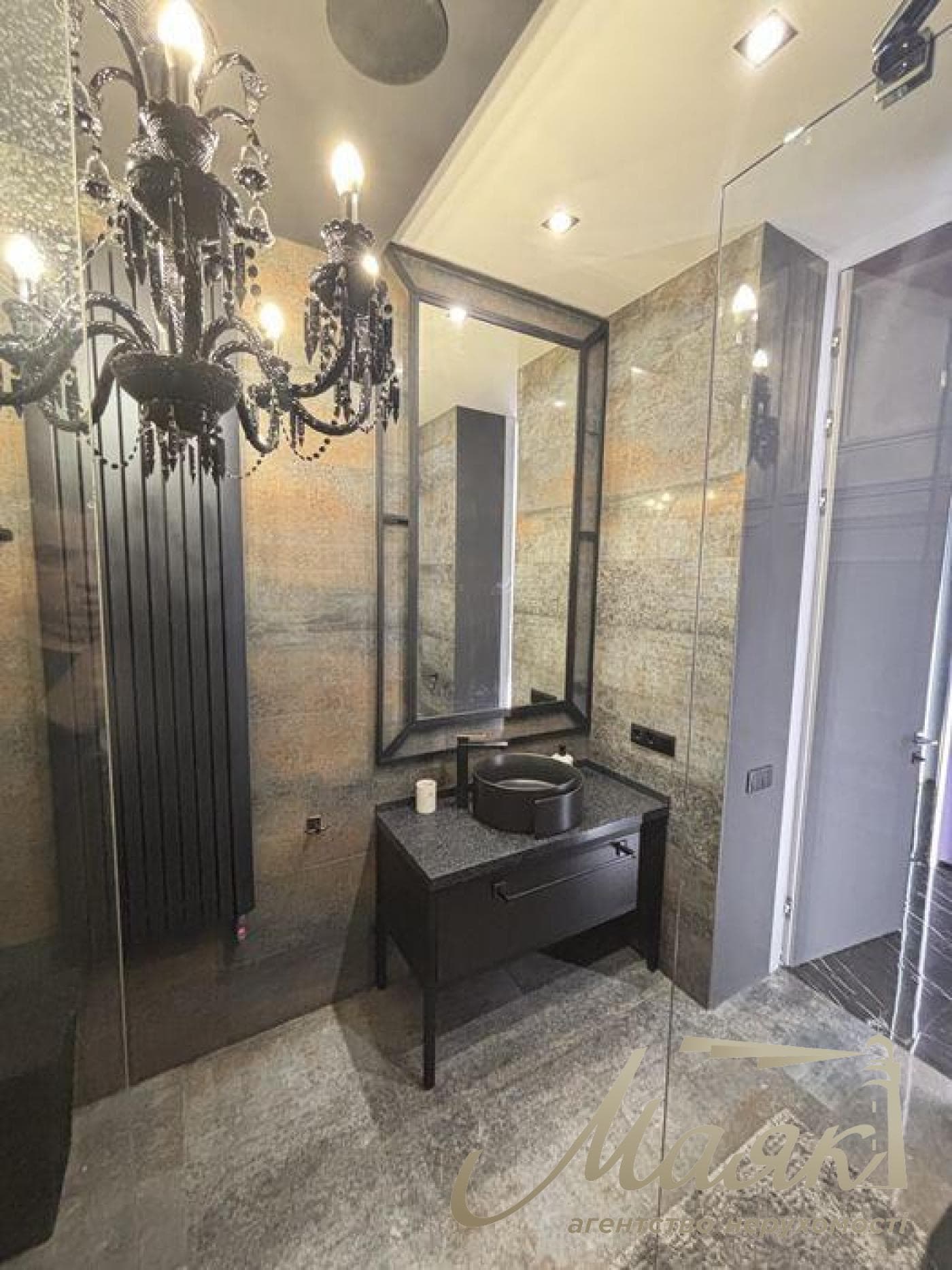 Продаж 1-кімнатної квартири у ЖК TRIIINITY, Печерський район, вул. Тютюнника, 43