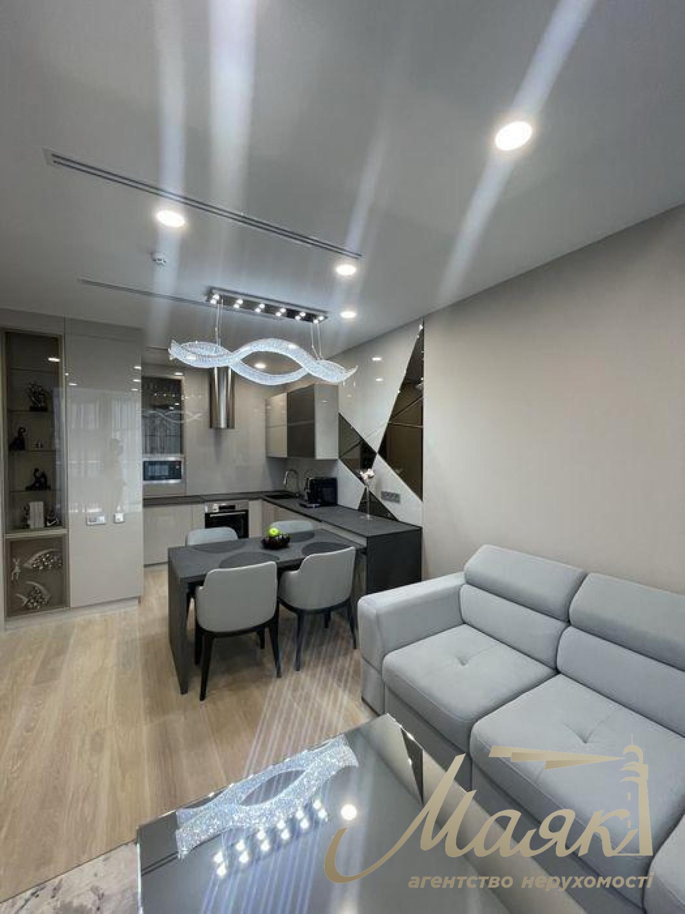 Оренда 3к. квартири в ЖК Taryan Towers Івана Павла II вул. (Лумумби Патріса), 12