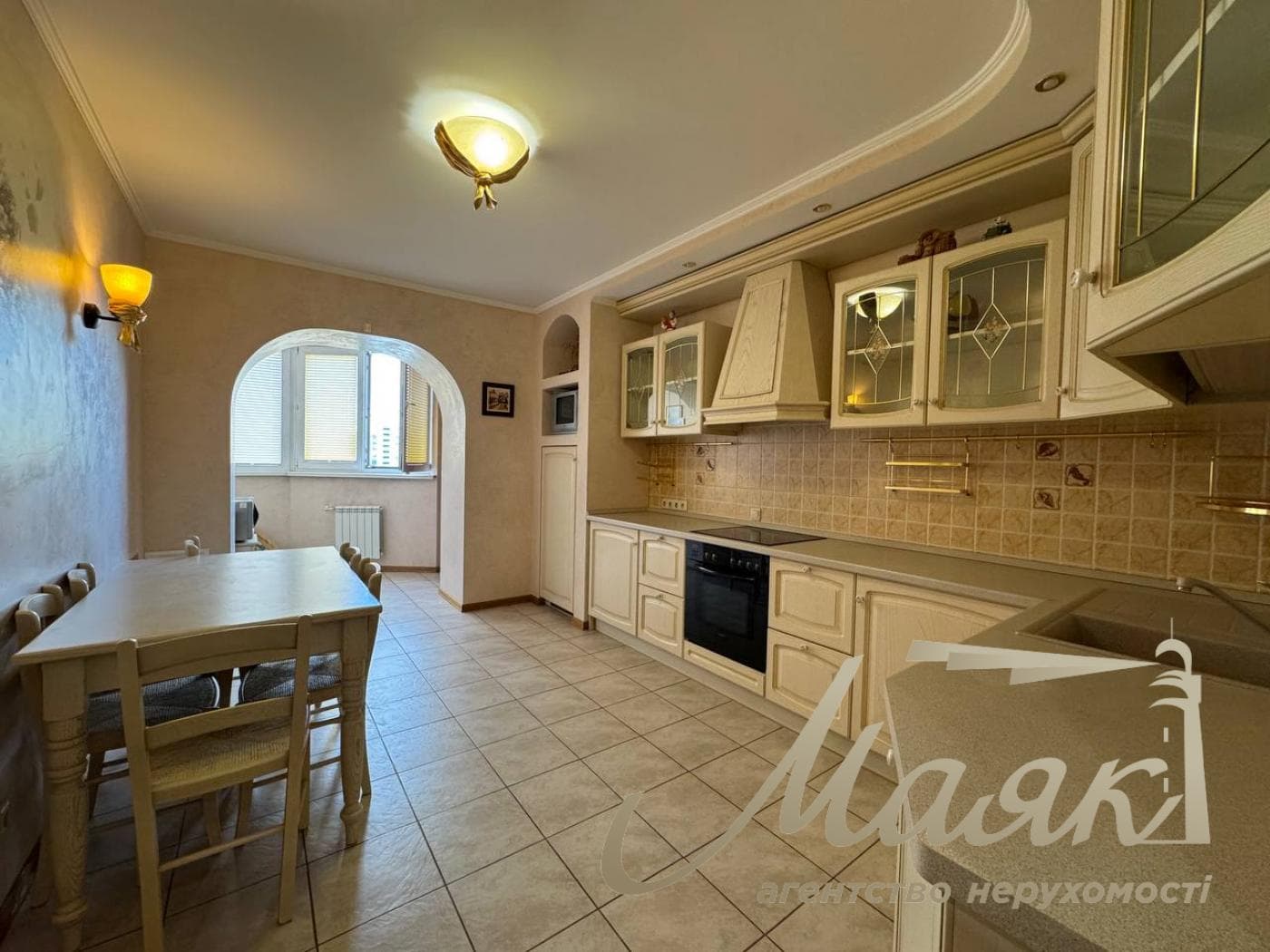 Аренда 3к квартиры, 107м2, Ахматовой 16Б