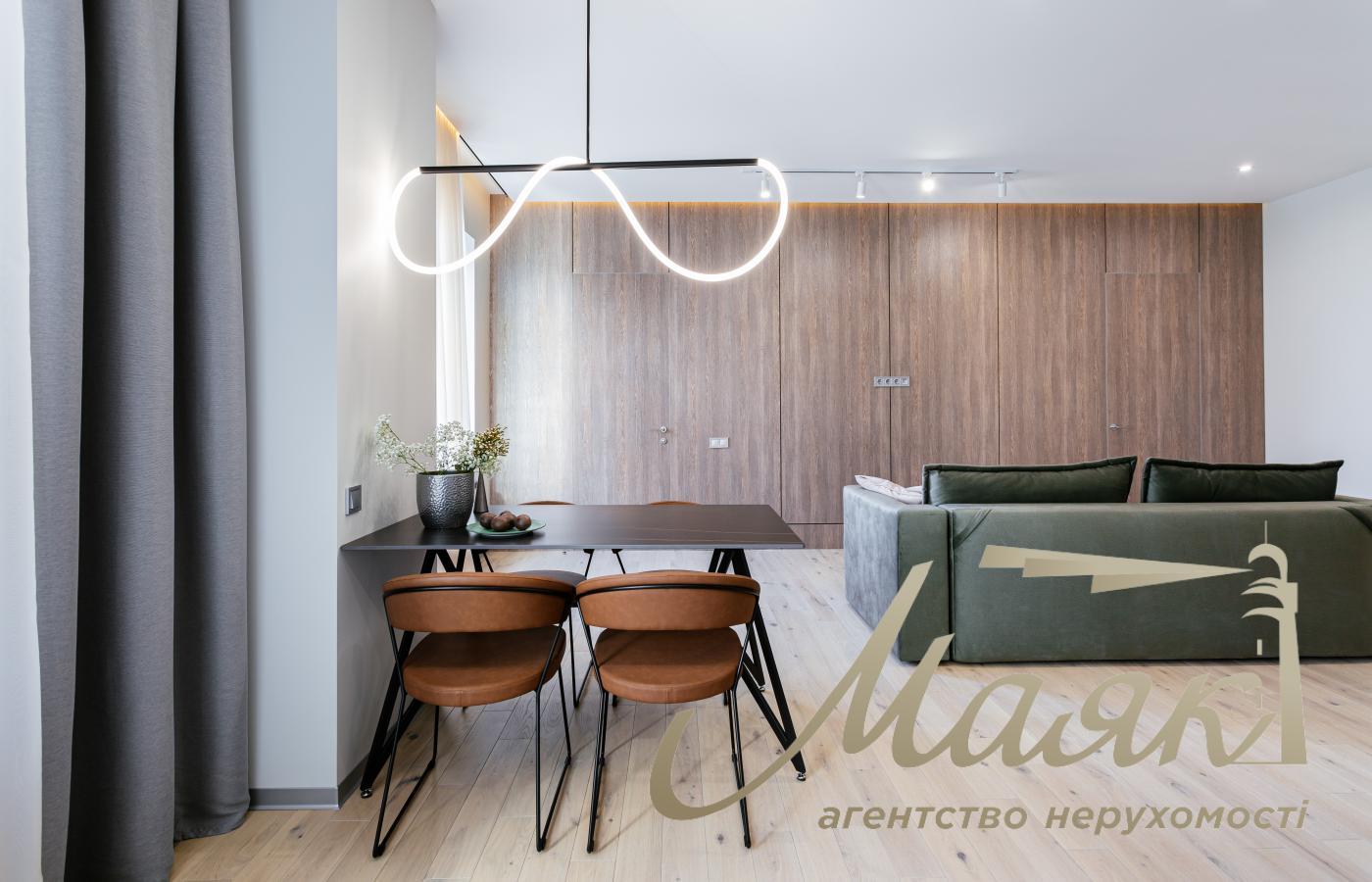 Продаж 3х-кімнатної квартири 86 м2 в ЖК "ЖК RESIDENT Concept House" Володимирська 86а, Київ