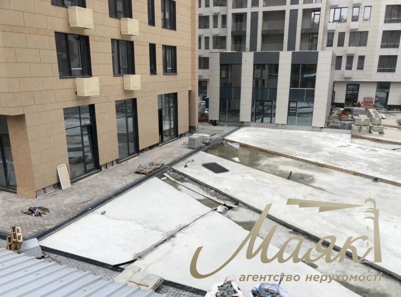 Sale of retail space in the residential complex Yaroslaviv Grad