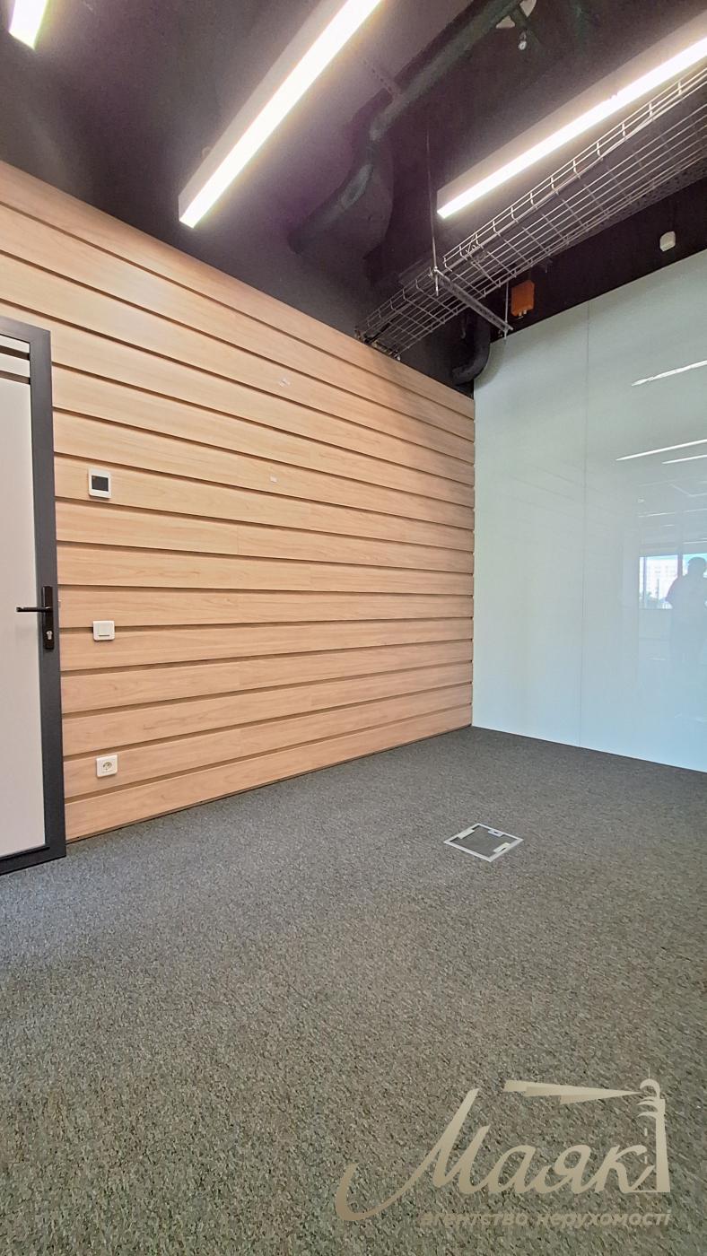 Оренда офісу 203м2 у БЦ класу А, вул.Князів Острозьких 32/2, Печерський район.